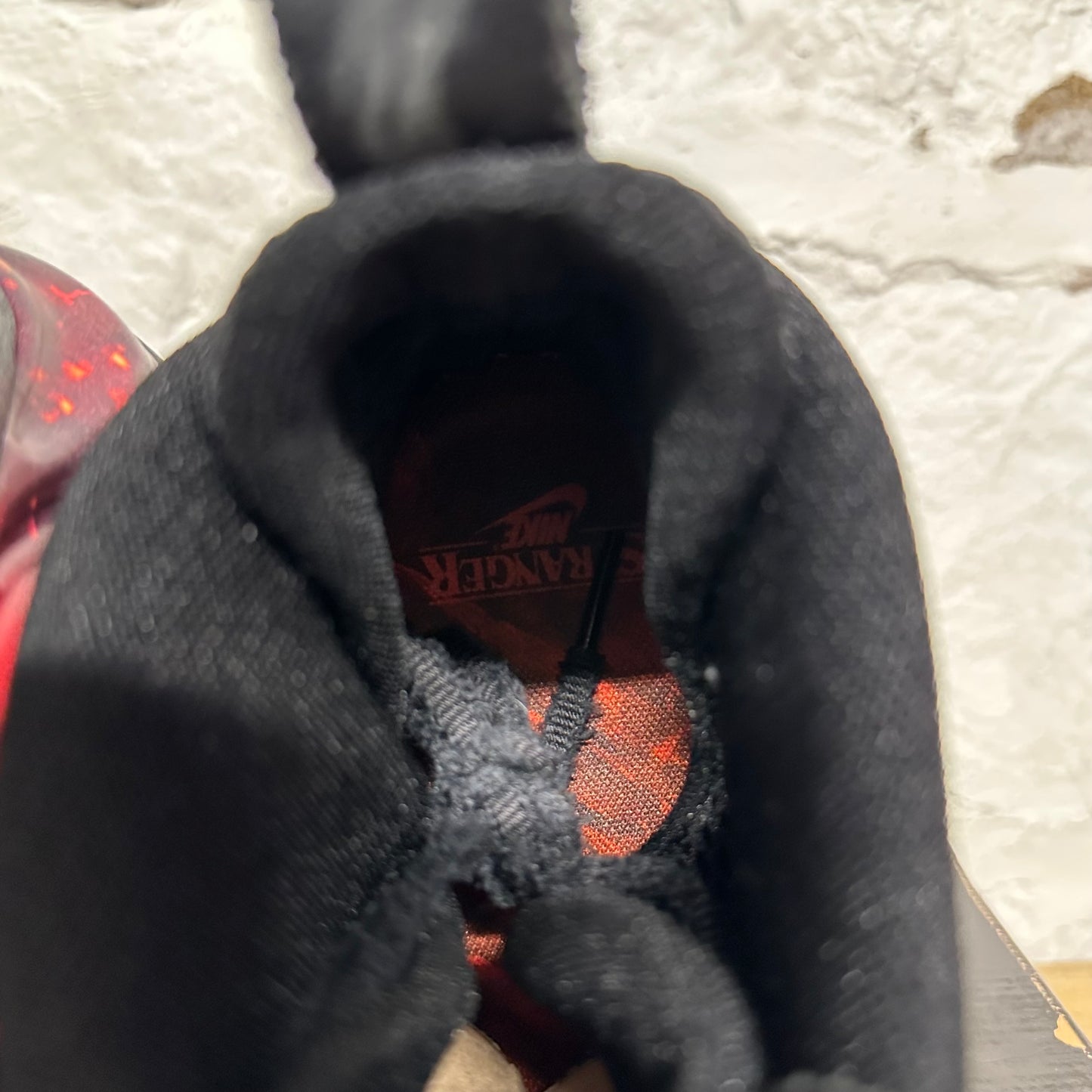Nike Air Foamposite One Stranger Things Sz 9.5