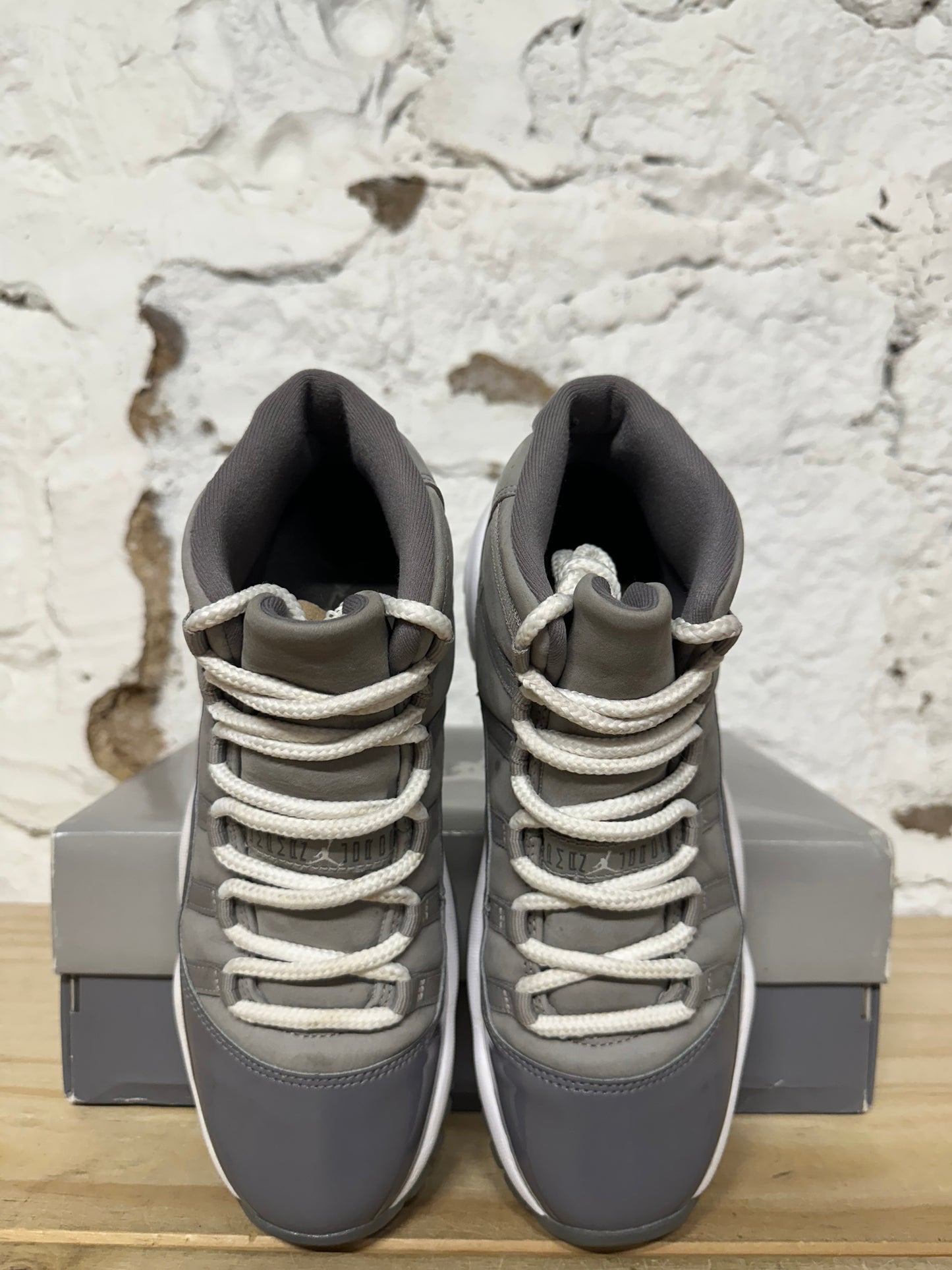 Air Jordan 11 High Cool Grey Sz 6.5Y