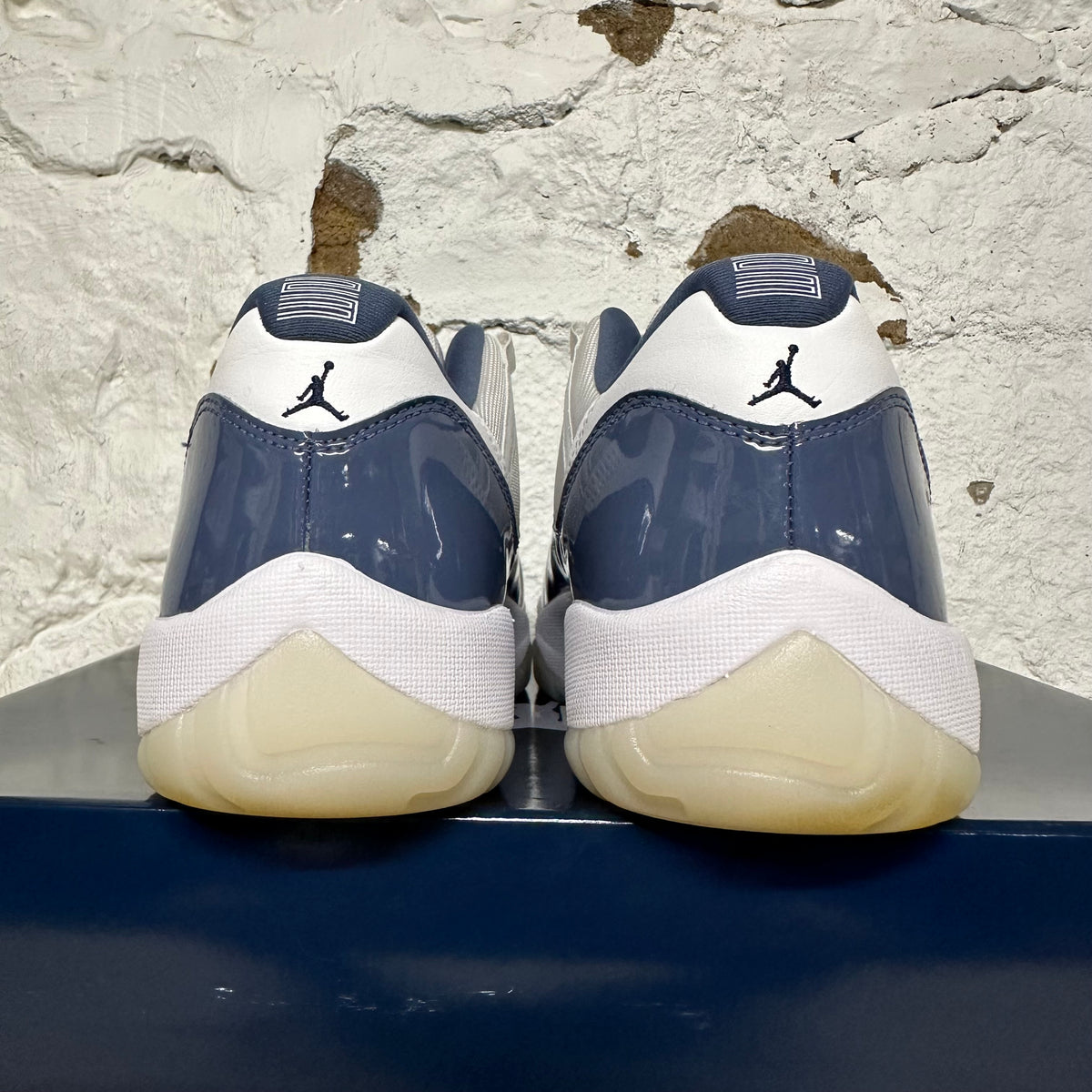 Air Jordan 11 Low Diffused Blue Sz 12.5