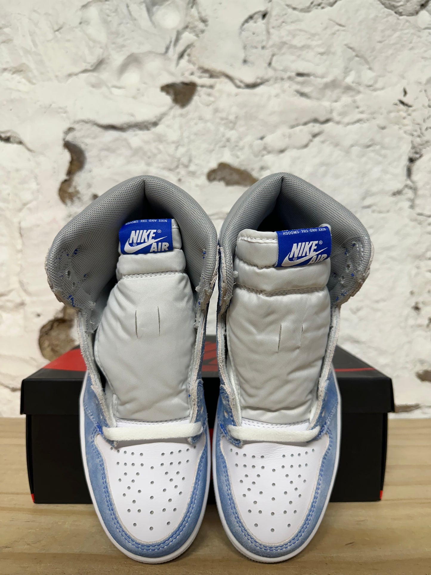 Air Jordan 1 High Hyper Royal Sz 5.5 DS