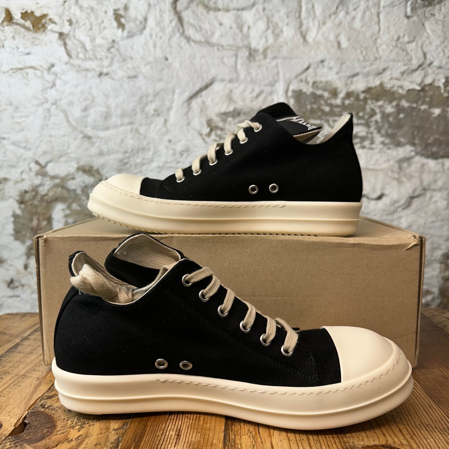 Rick Owens Hollywood Black Milk Sneaker Sz 8 (41)
