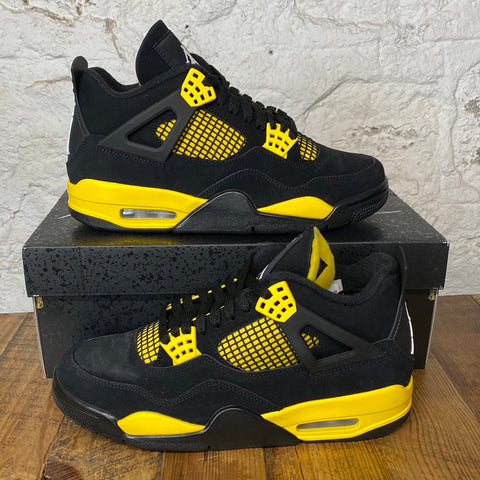 Ai Jordan 4 Thunder Sz 8 DS