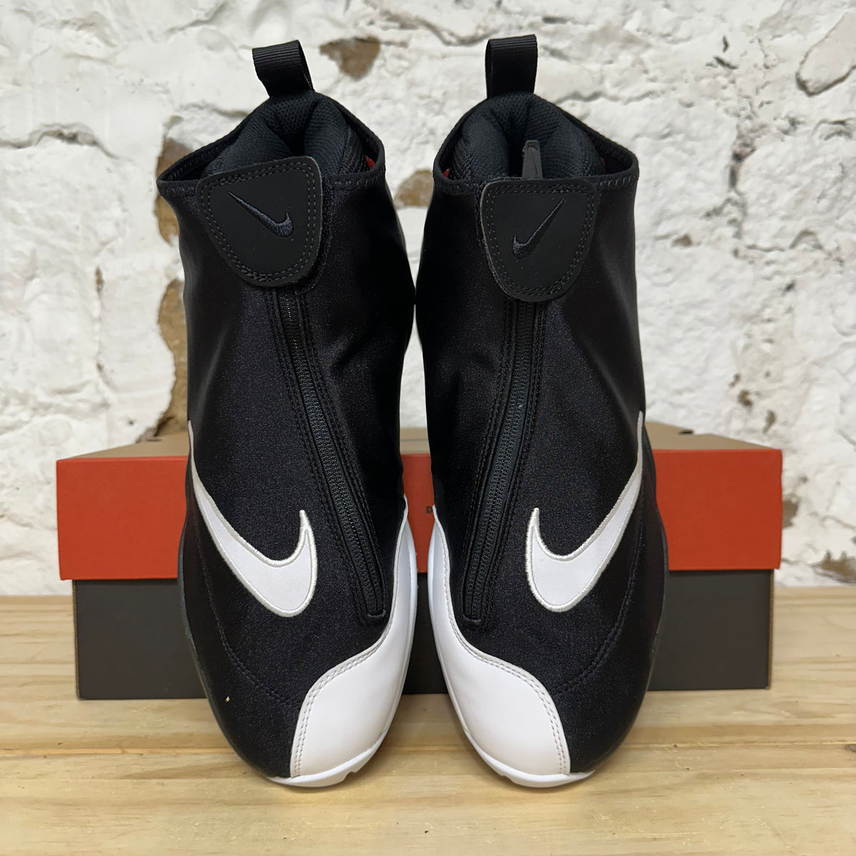 Nike Air Zoom Flight The Glove Black White OG (2026) Sz 10.5 DS