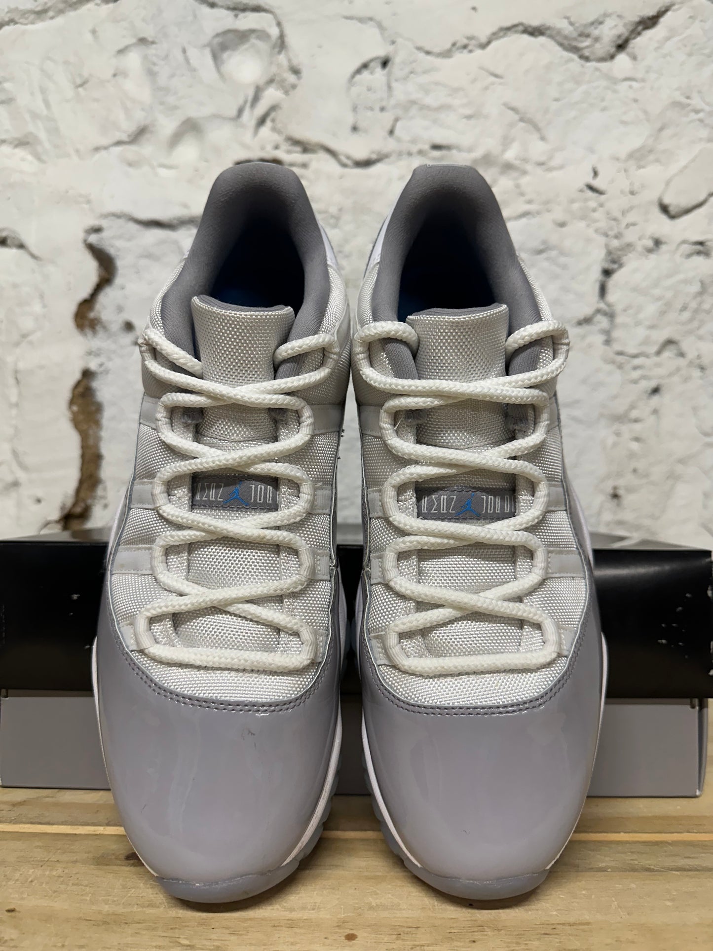Air Jordan 11 Low Cement Grey Sz 10.5