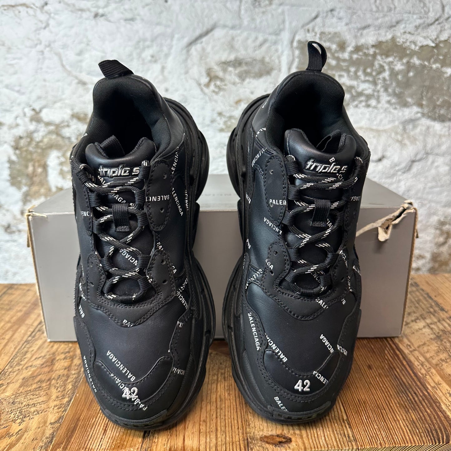 Balenciaga Triple S All Over Logos Black Sneaker Sz 9 (42)