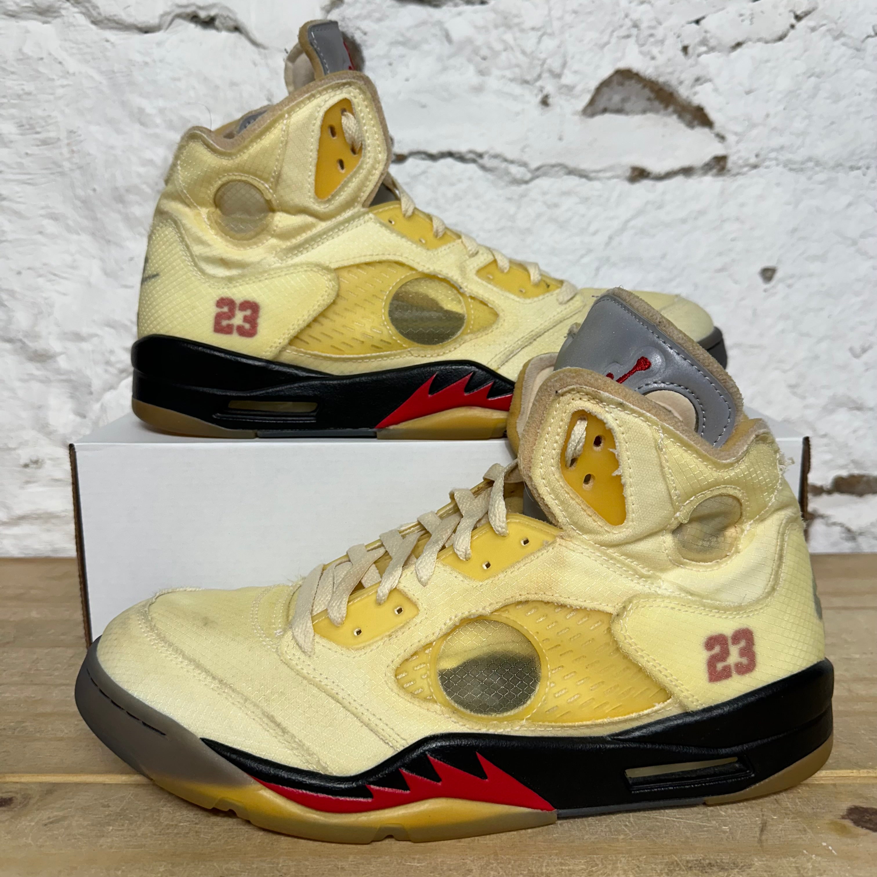 Air Jordan 5 Off-White Sail Sz 12.5