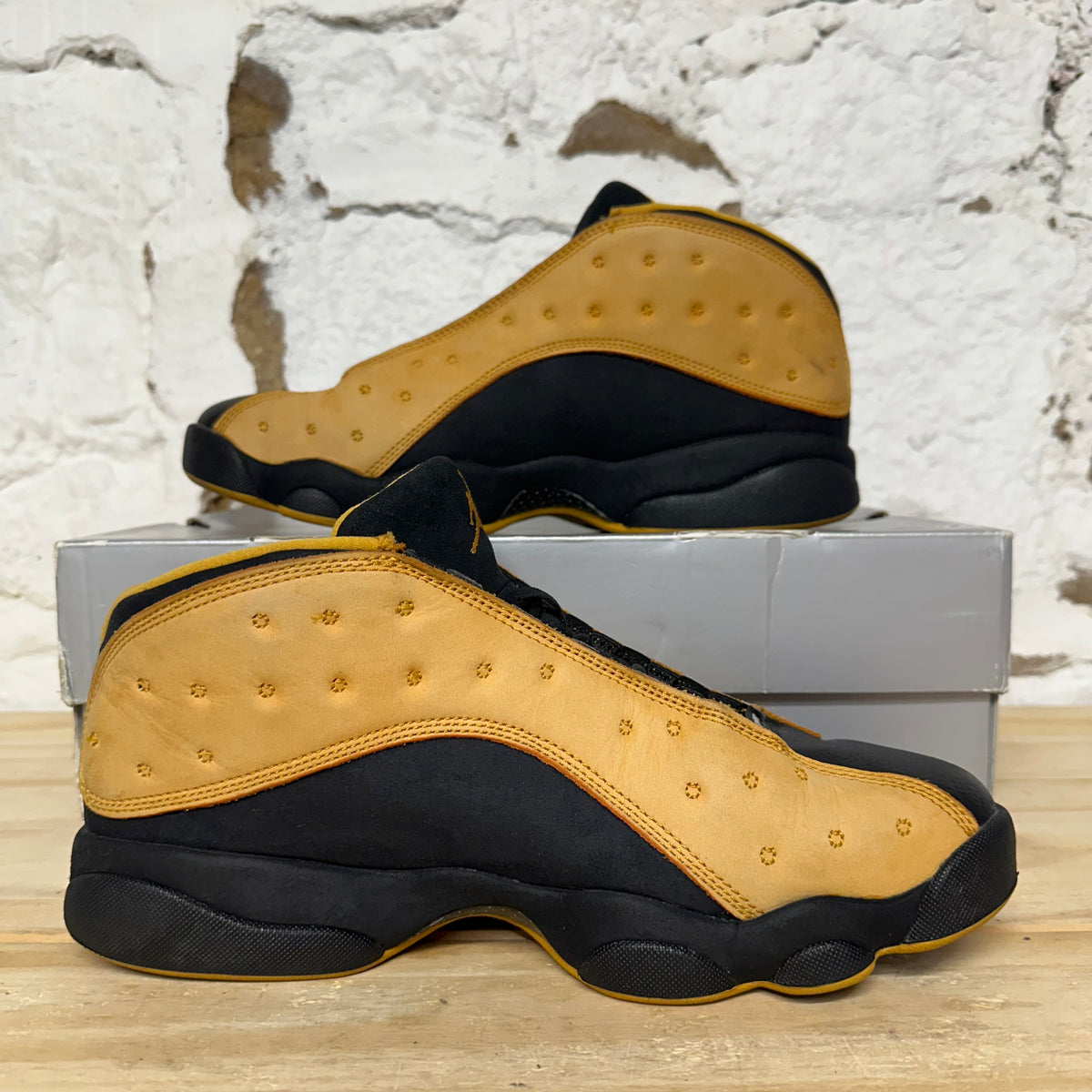 Air Jordan 13 Low Chutney Sz 9