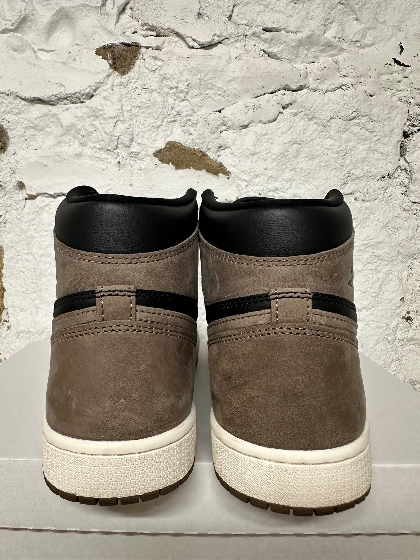 Air Jordan 1 Palomino Sz 8.5