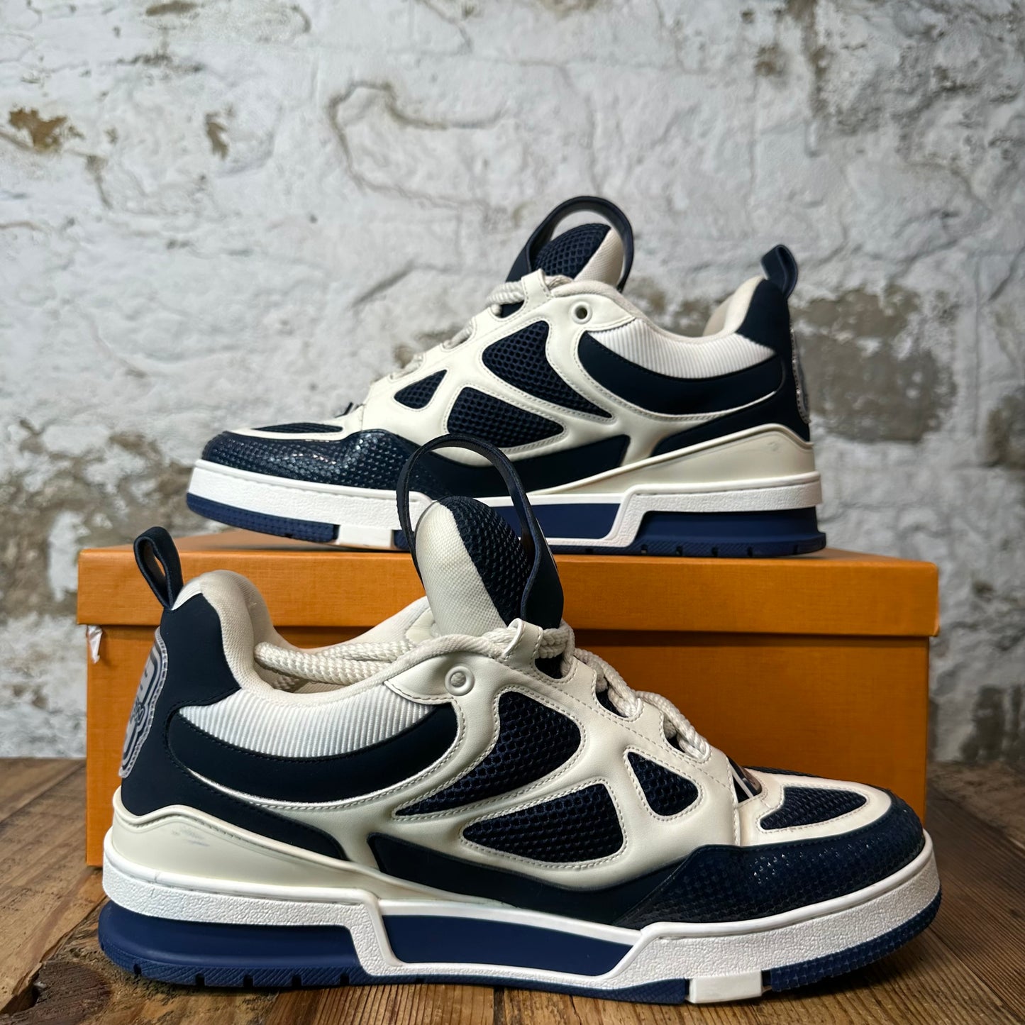 Louis Vuitton Navy White Skate Sneaker Sz 10.5 (9LV)