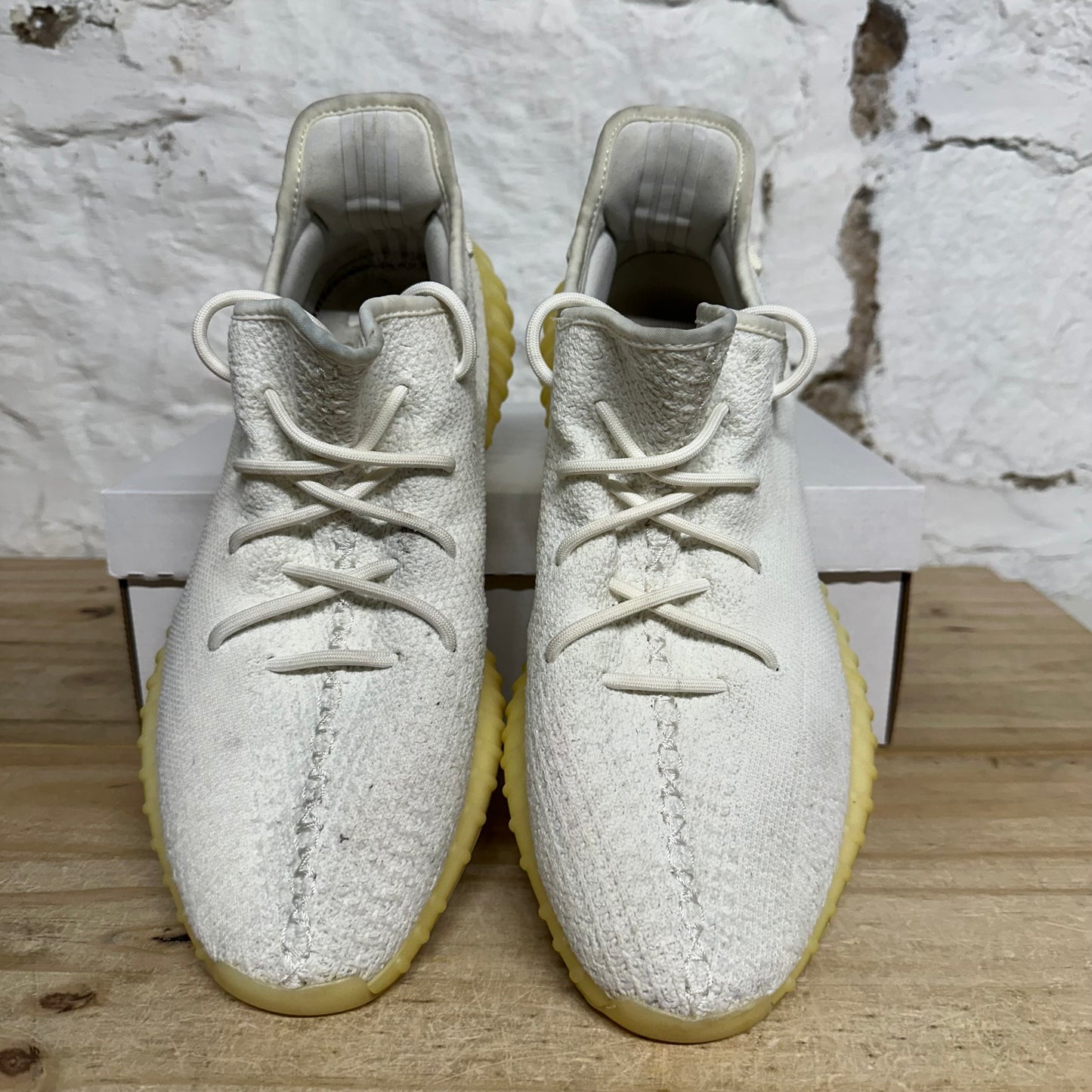 Yeezy 350 V2 Cream Sz 13