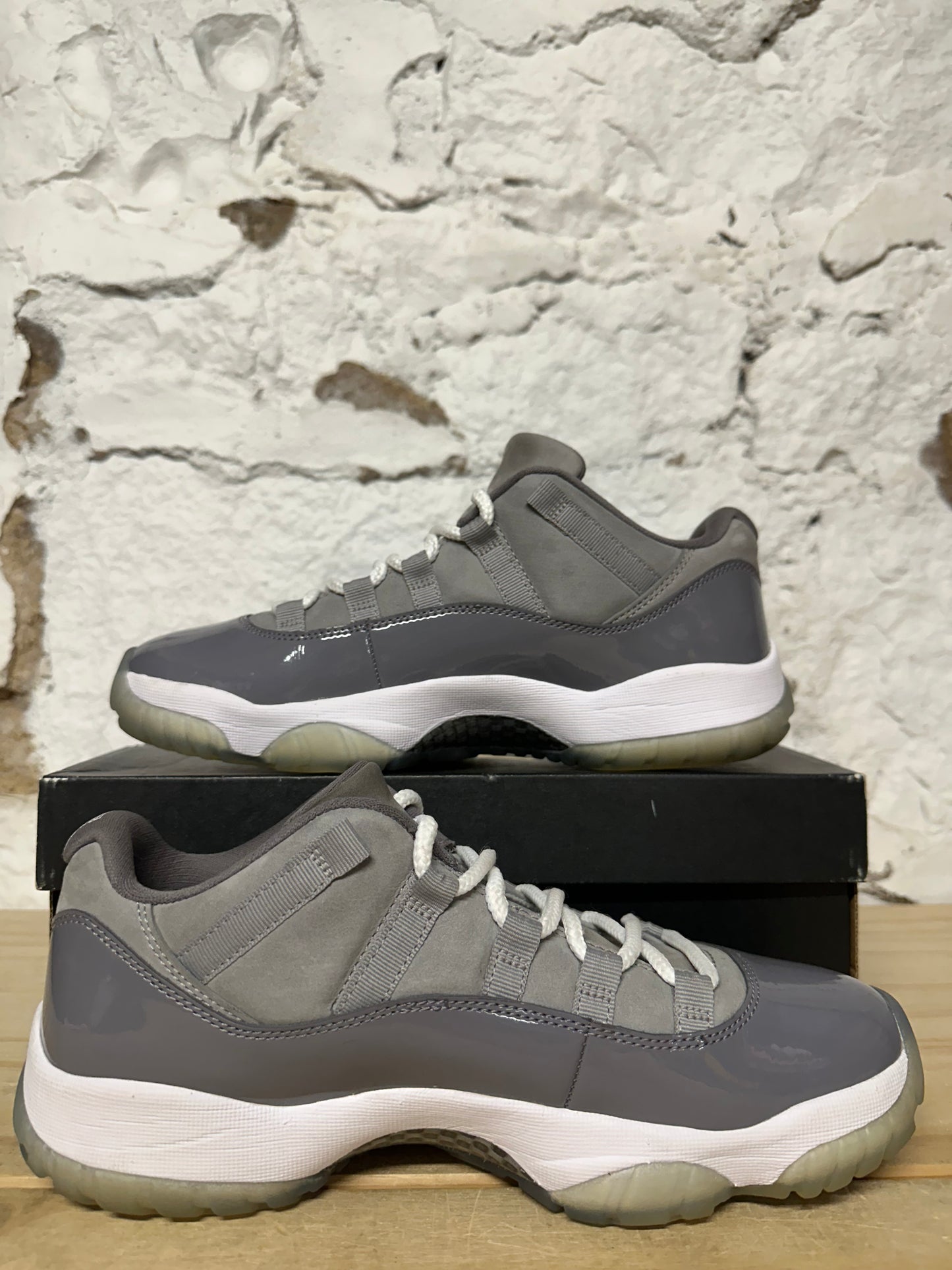 Air Jordan 11 Low Cool Grey Sz 8