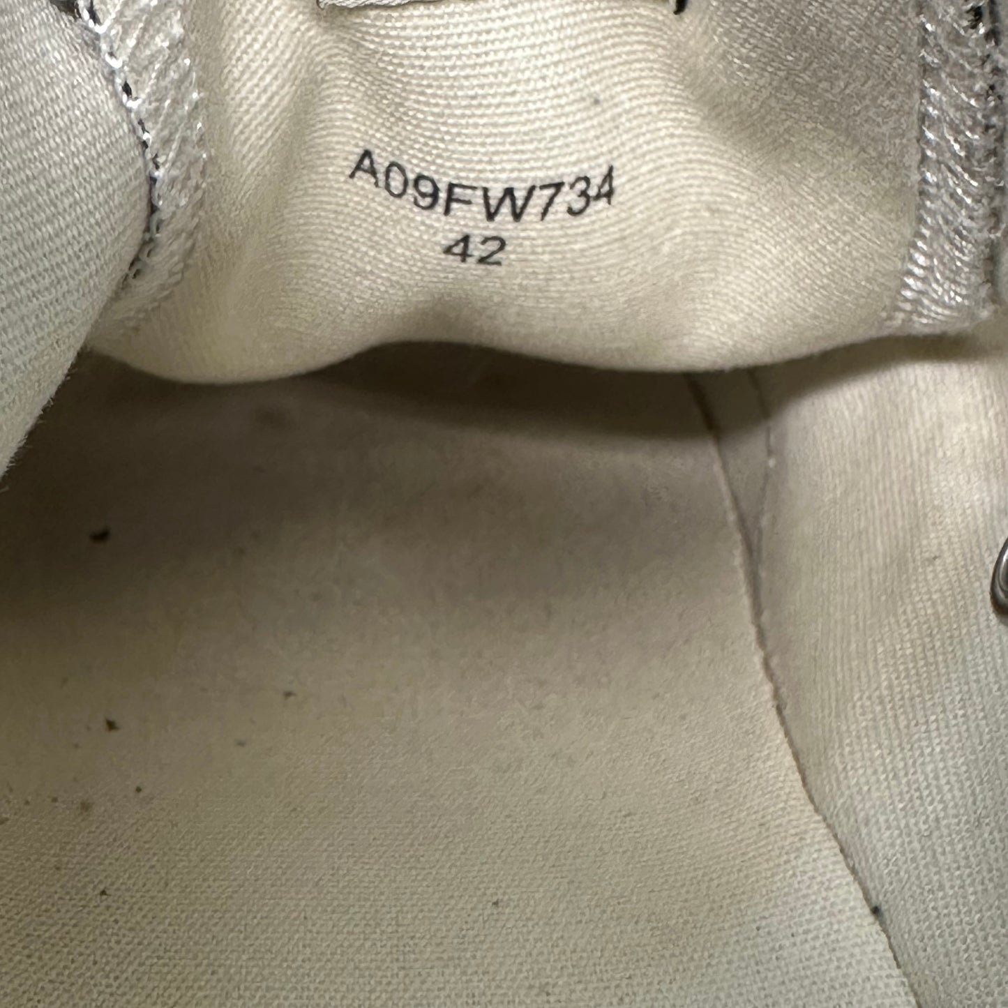 Maison Mihara Black Cream Hank Sneaker Sz 9 (42)