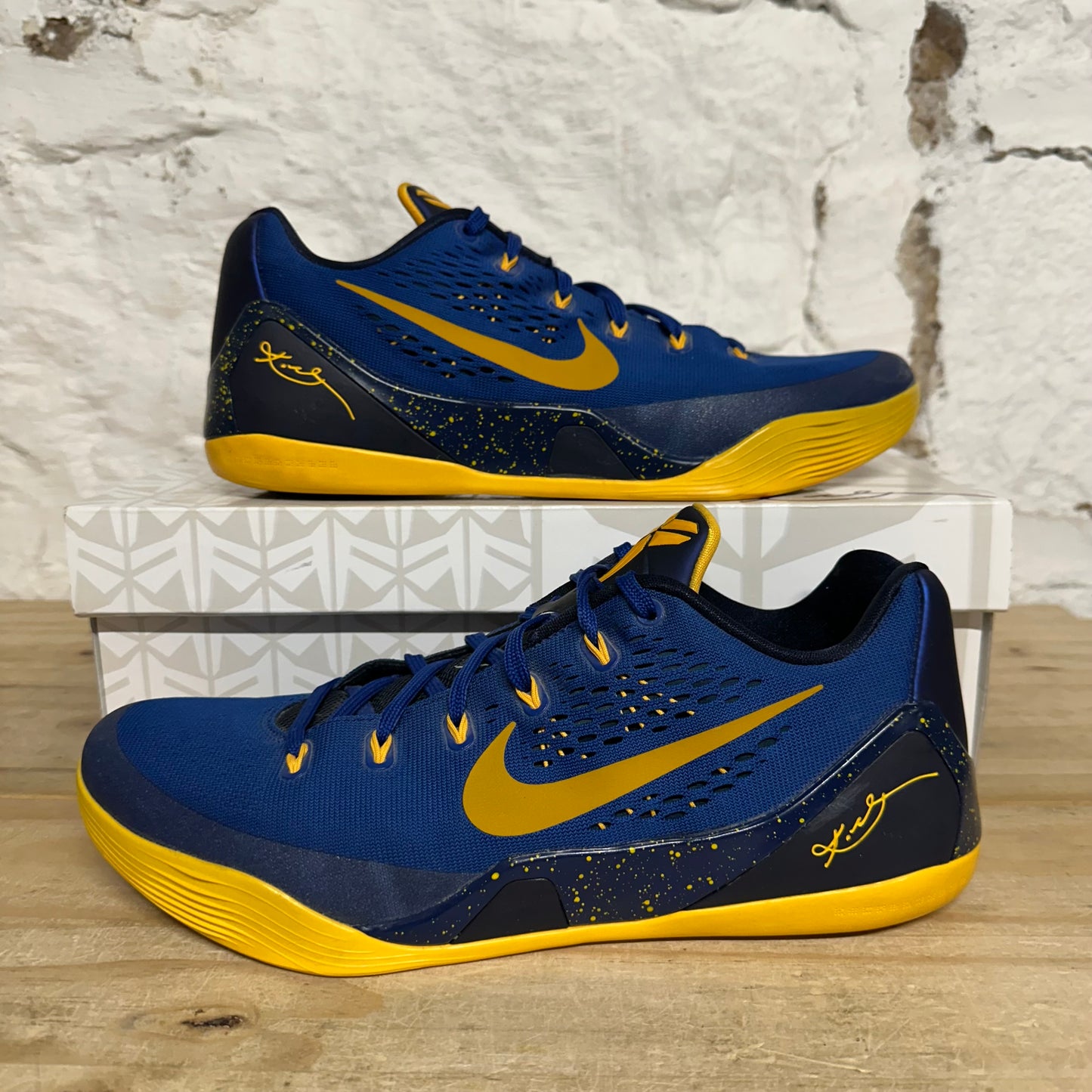 Nike Kobe 9 Low Gym Blue Sz 12