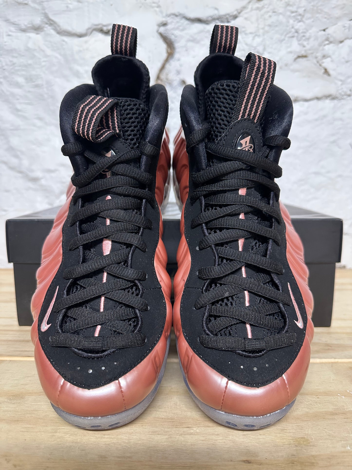 Nike Air Foamposite One Elemental Rose Sz 9 DS