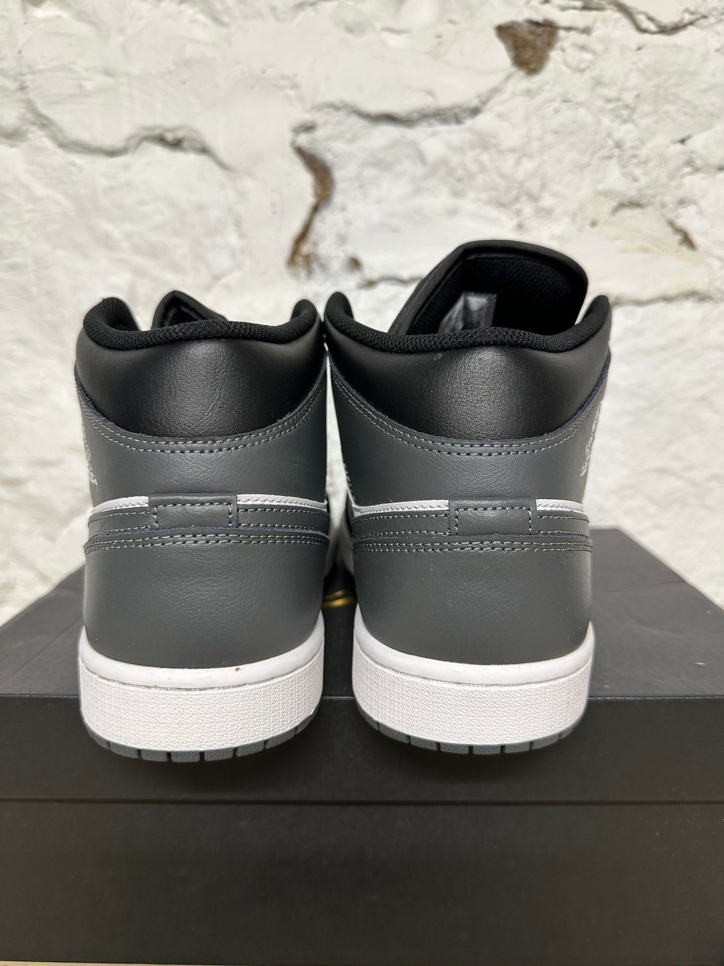 Air Jordan 1 Mid Iron Grey Sz 10.5 DS