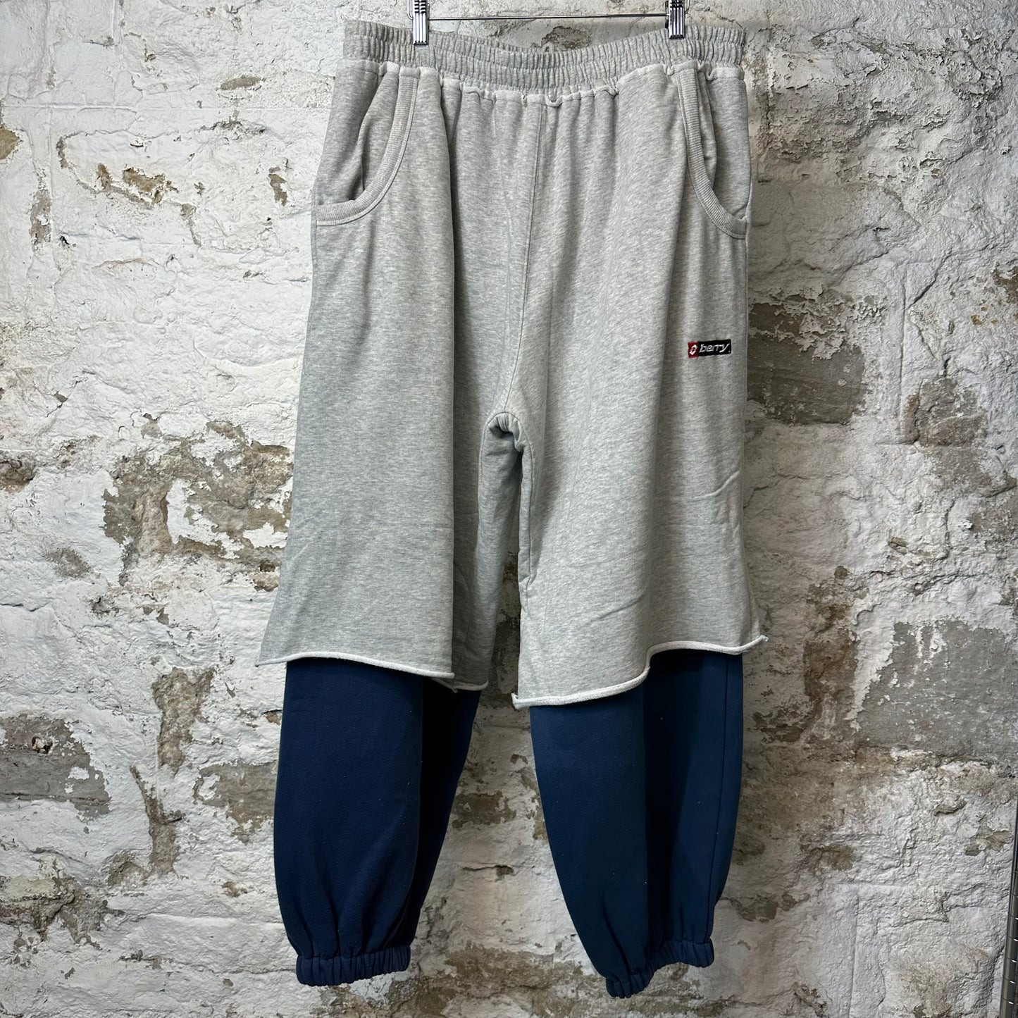 GV Gallery Raspberry Hills Mr Miyaki Sweatpants Sz XL