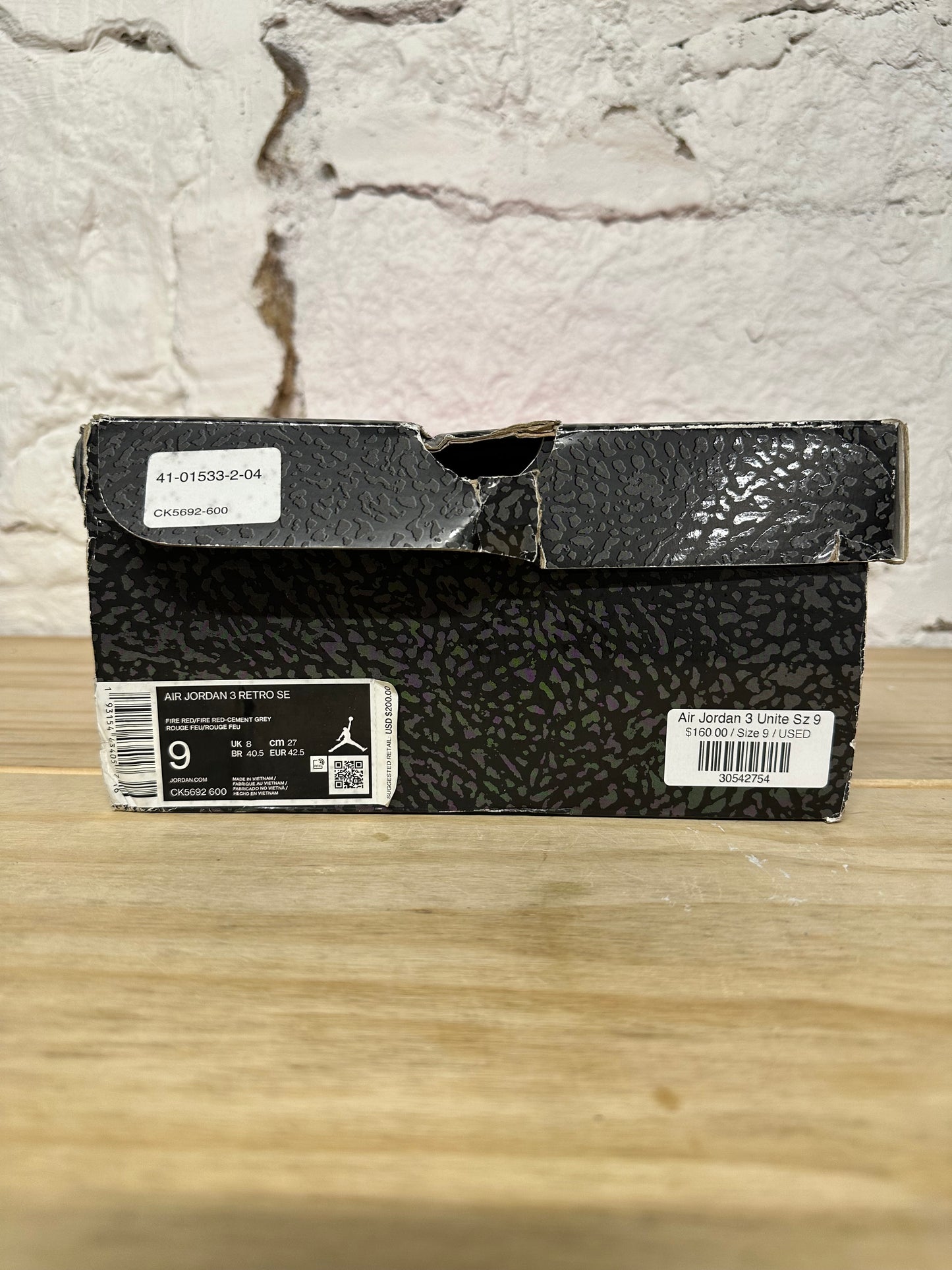 Air Jordan 3 Unite Sz 9