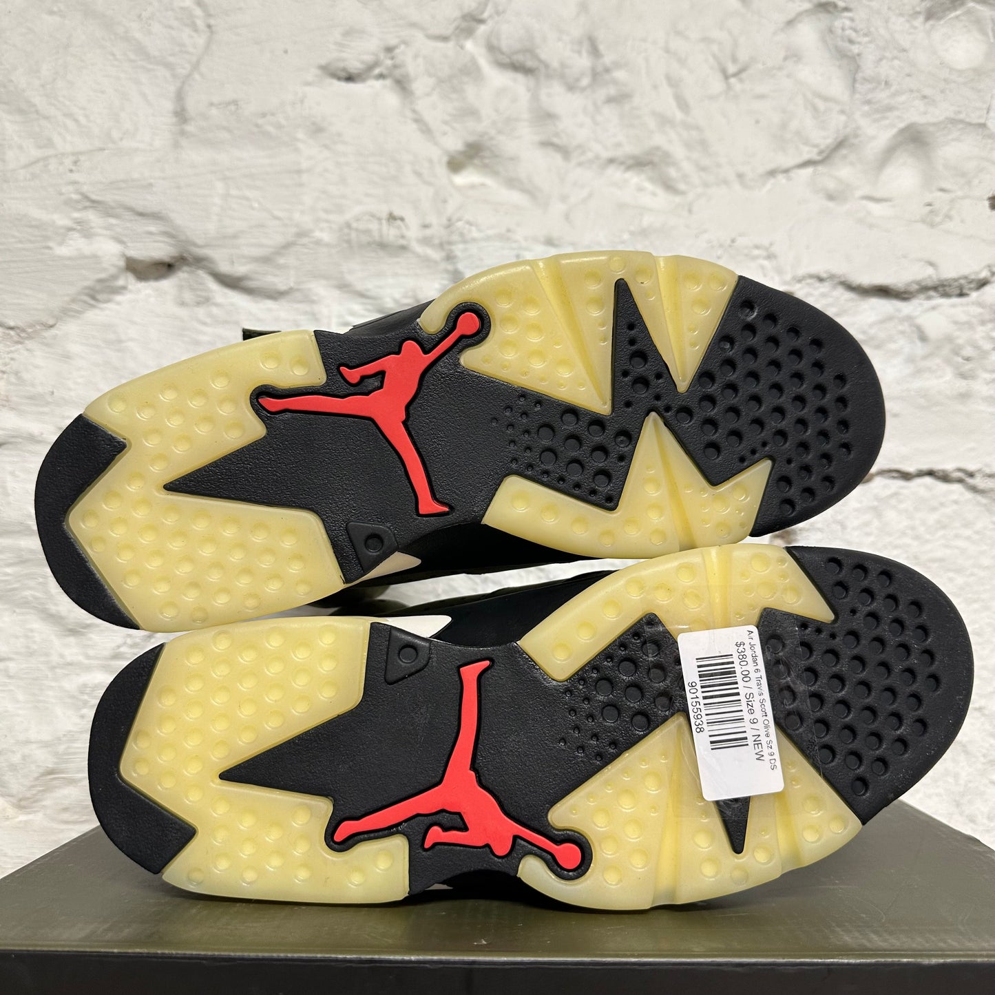 Air Jordan 6 Travis Scott Olive Sz 9 DS