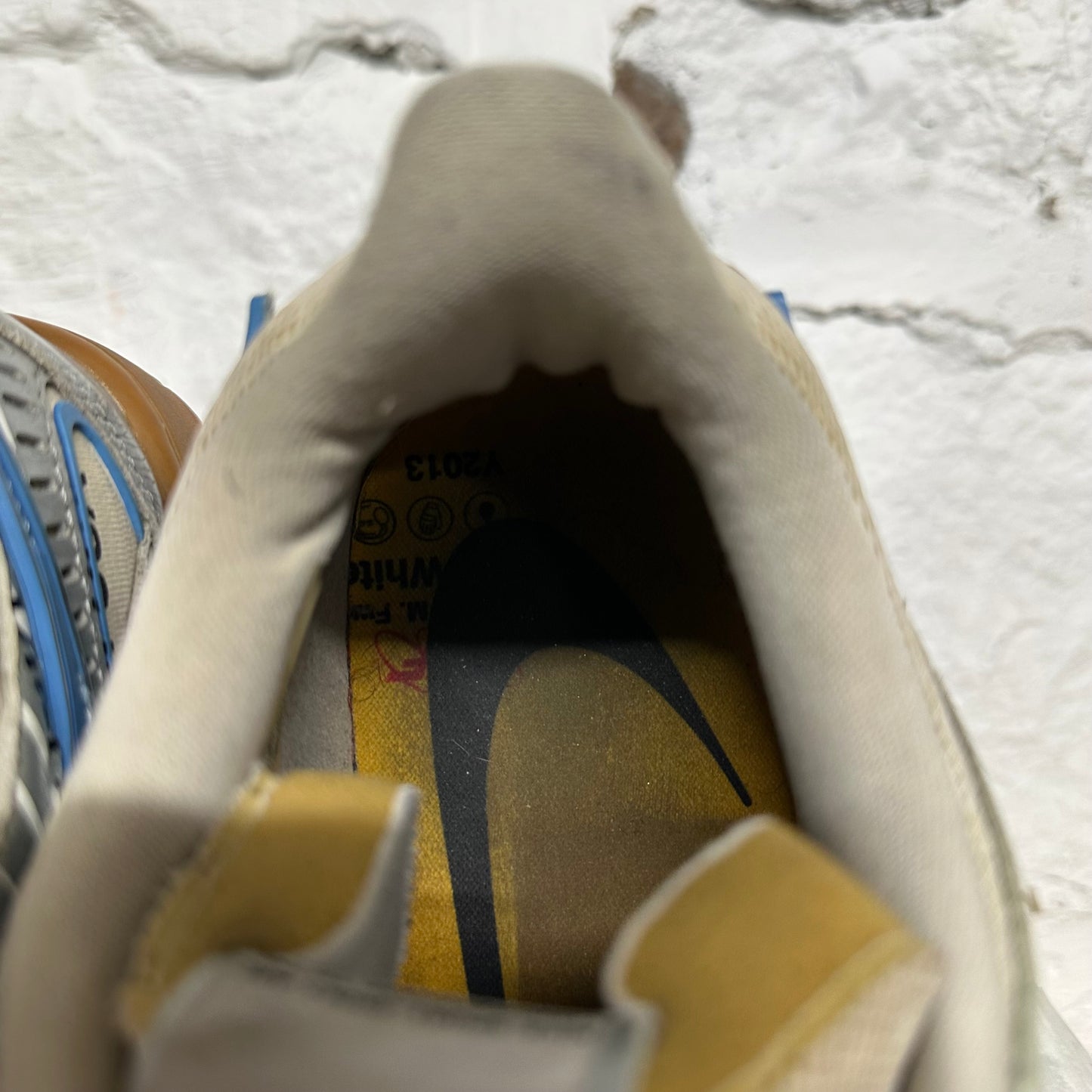 Nike Air Rubber Dunk Off-White UNC Sz 10.5
