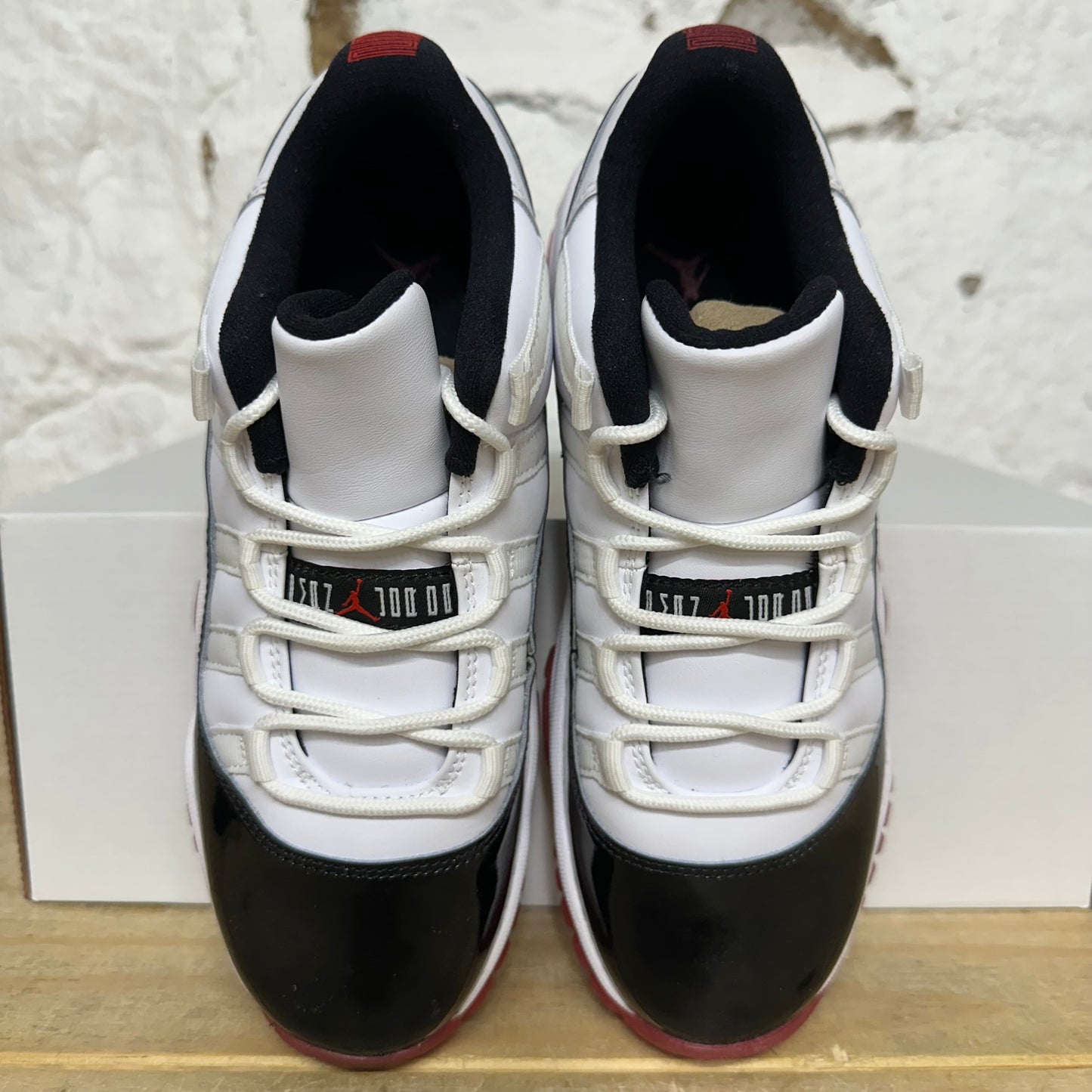 Air Jordan 11 Low Concord Bred Sz 5Y DS