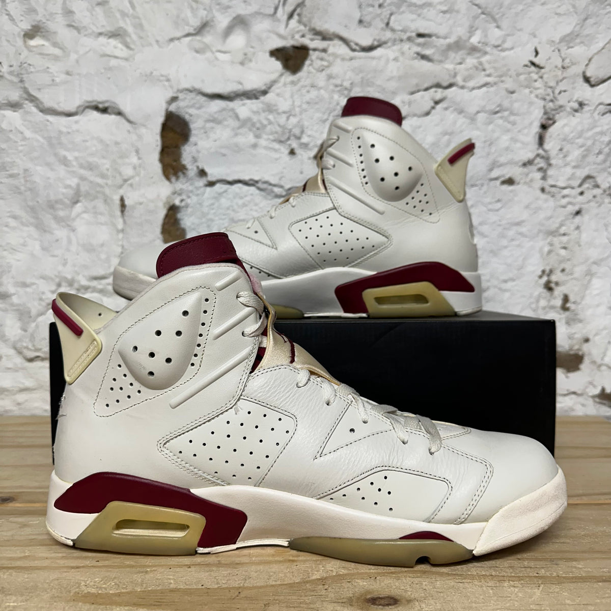 Air Jordan 6 Maroon (2015) Sz 14