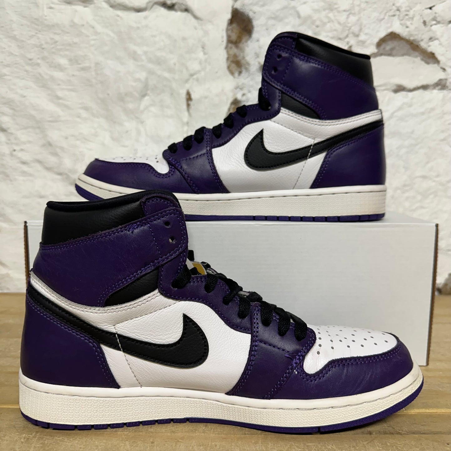 Air Jordan 1 High Court Purple 2.0 Sz 9