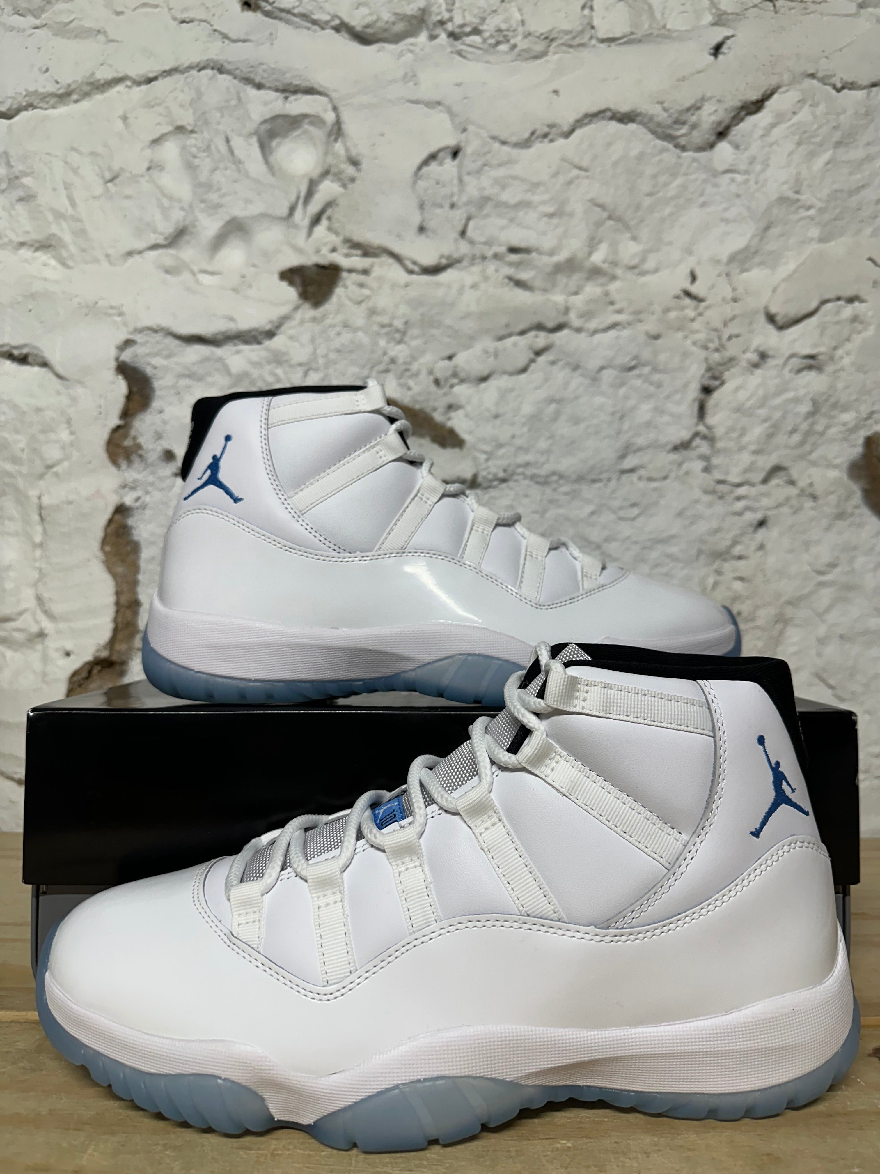 Air Jordan 11 High Legend Blue Sz 11.5 DS