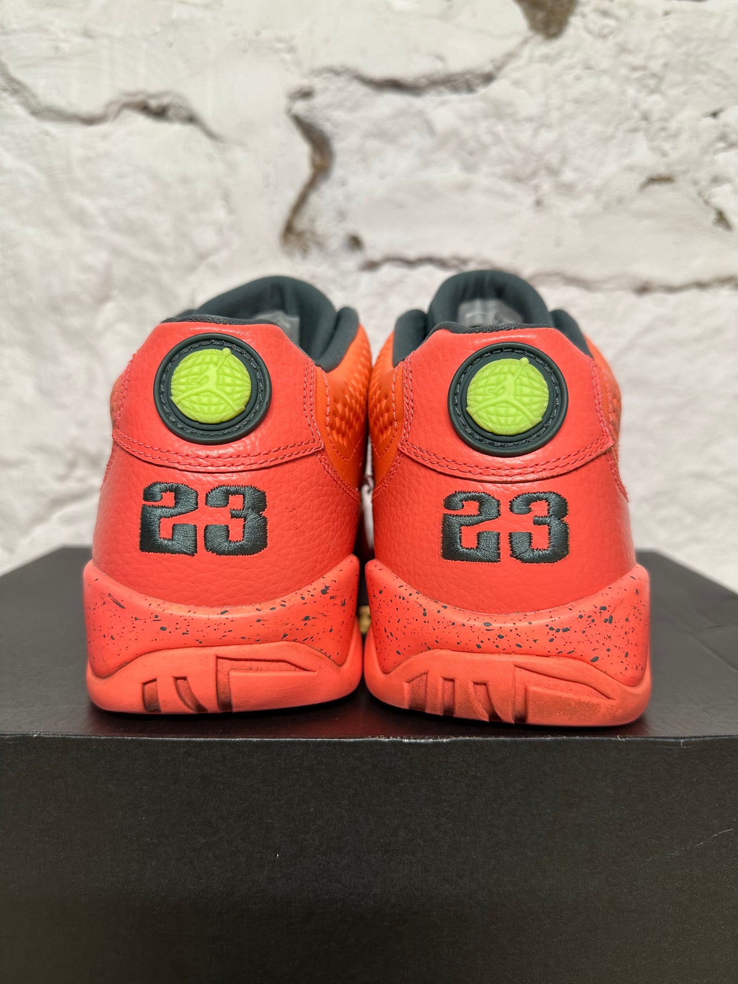 Air Jordan 9 Low Bright Mango Sz 8.5