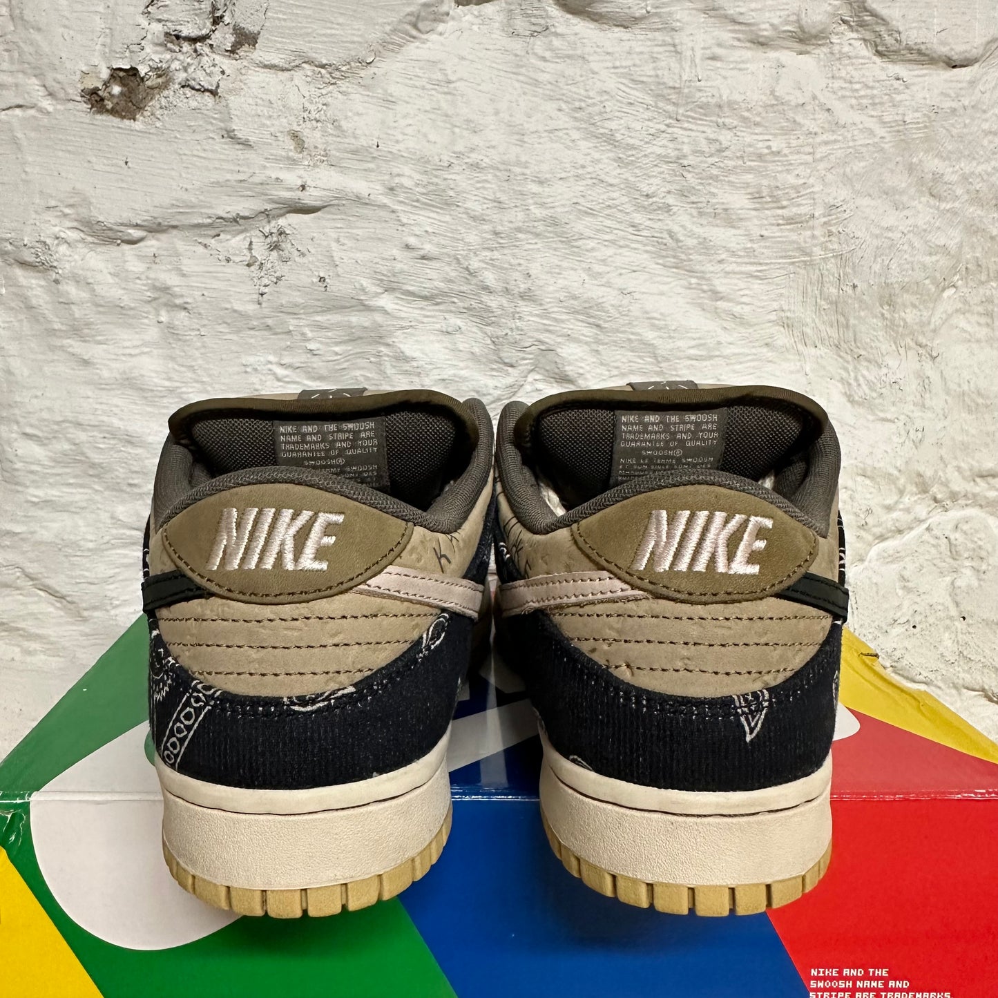 Nike SB Dunk Low Travis Scott Sz 9