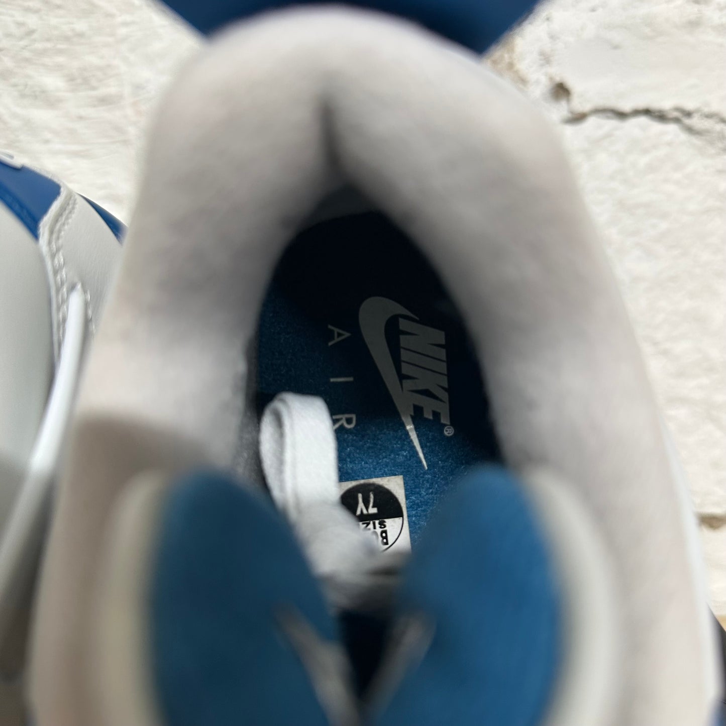 Air Jordan 4 Military Blue Sz 7Y