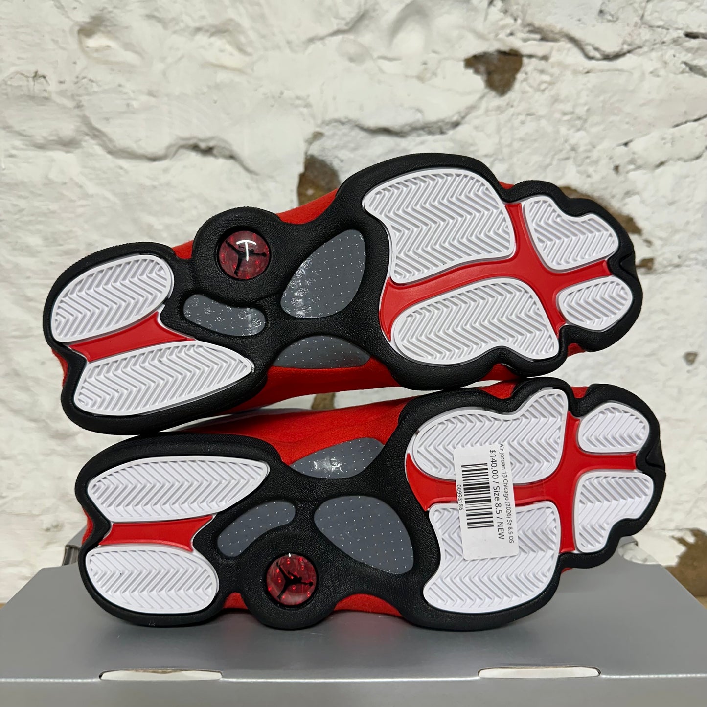 Air Jordan 13 Chicago (2026) Sz 8.5 DS