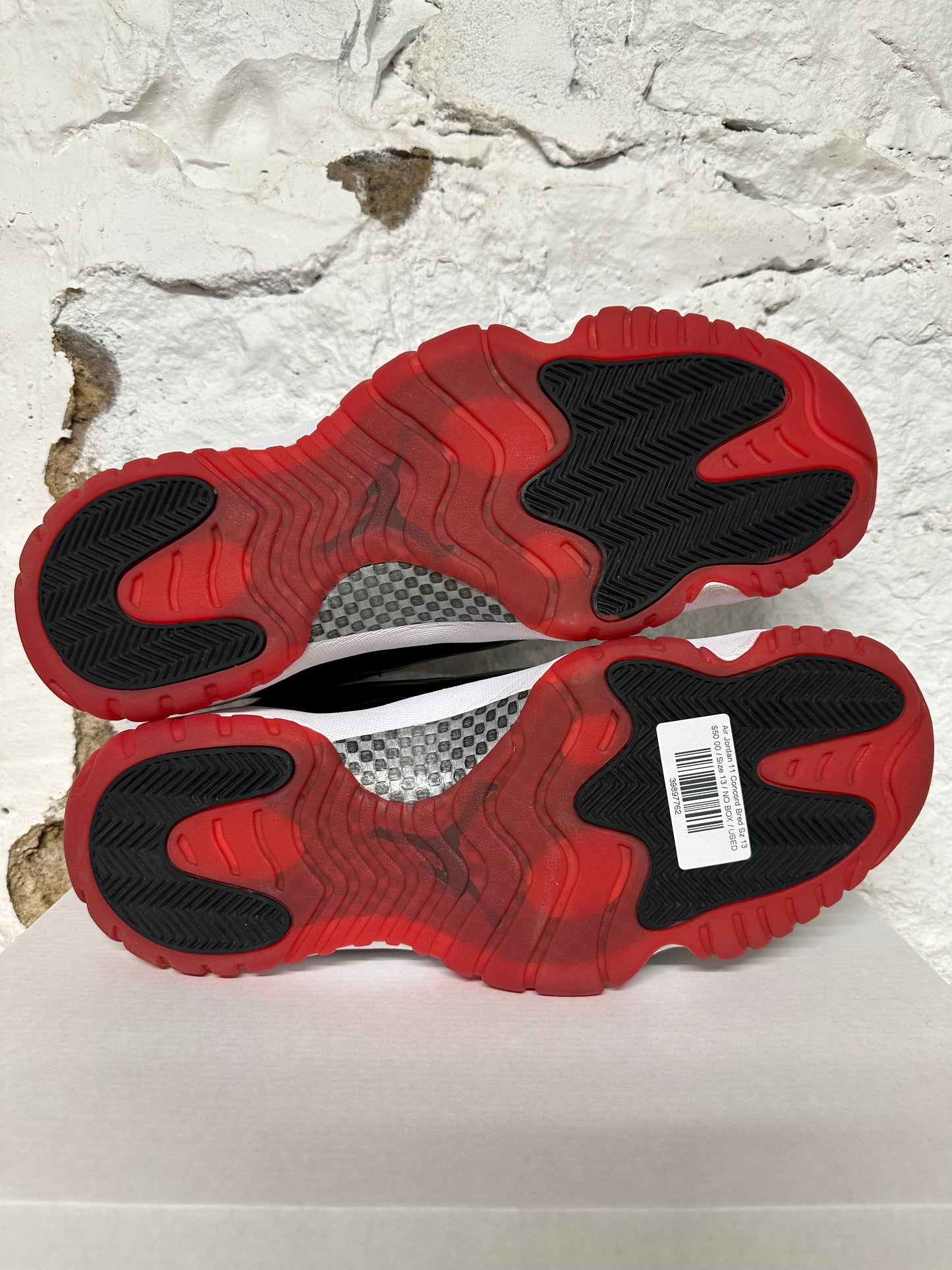 Air Jordan 11 Concord Bred Sz 13