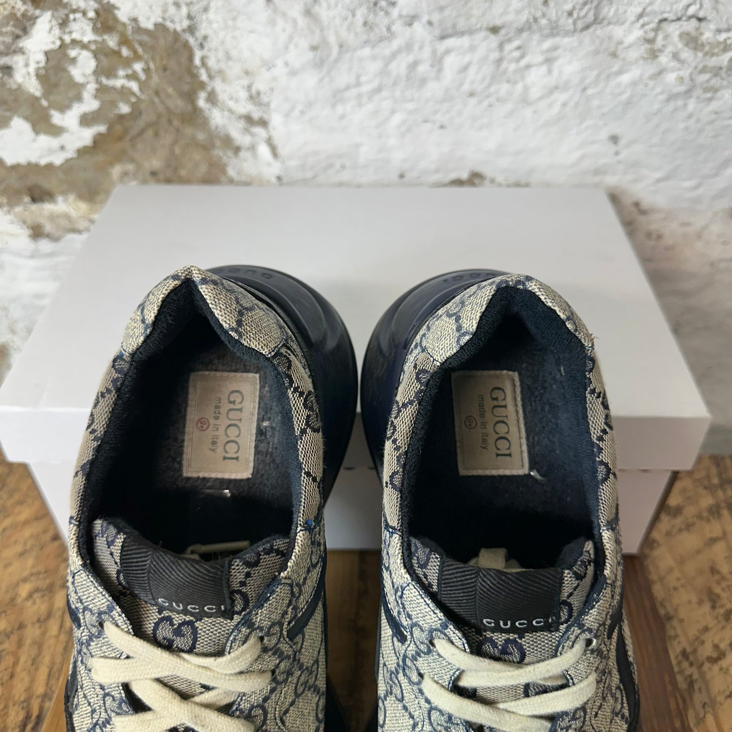 Gucci Rython Blue Monogram Navy Sneaker Sz 9.5
