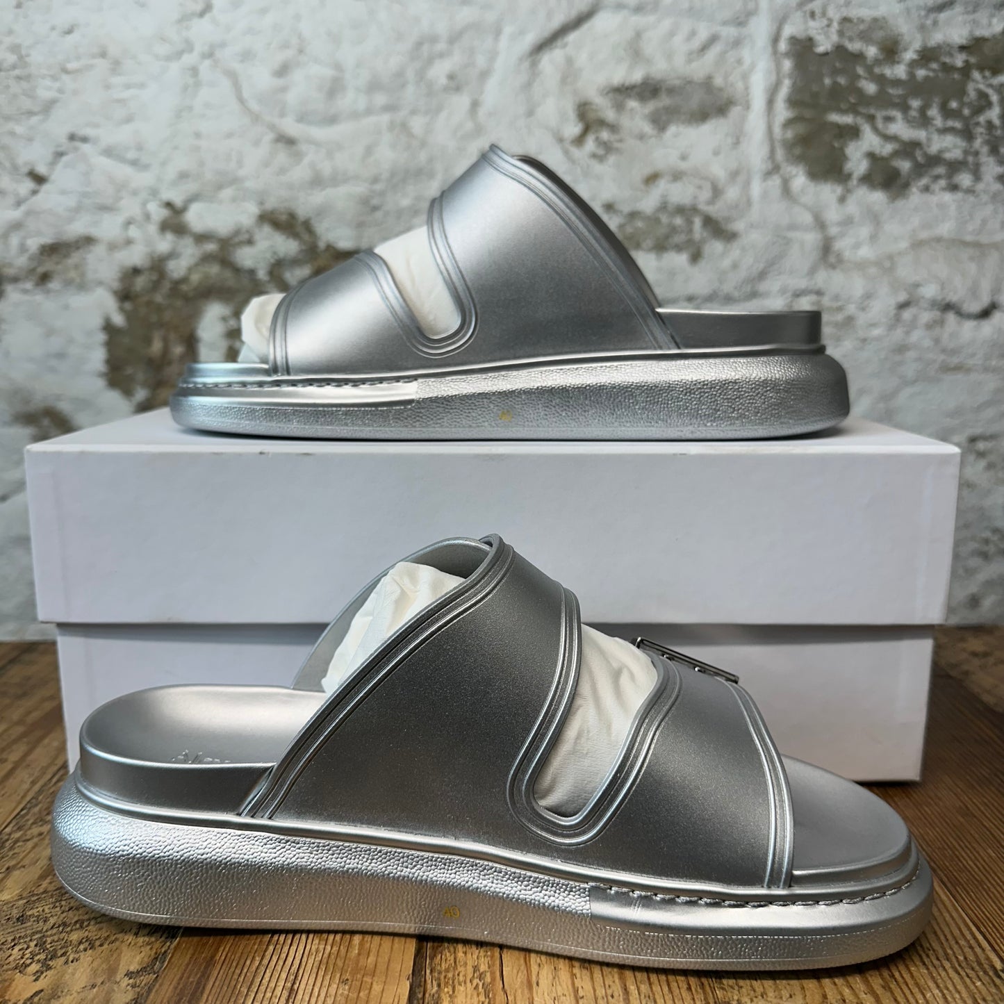 Alexander McQueen Silver Hybrid Slide Sz 7 (40) DS