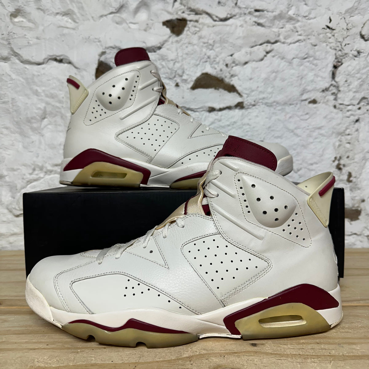 Air Jordan 6 Maroon (2015) Sz 14