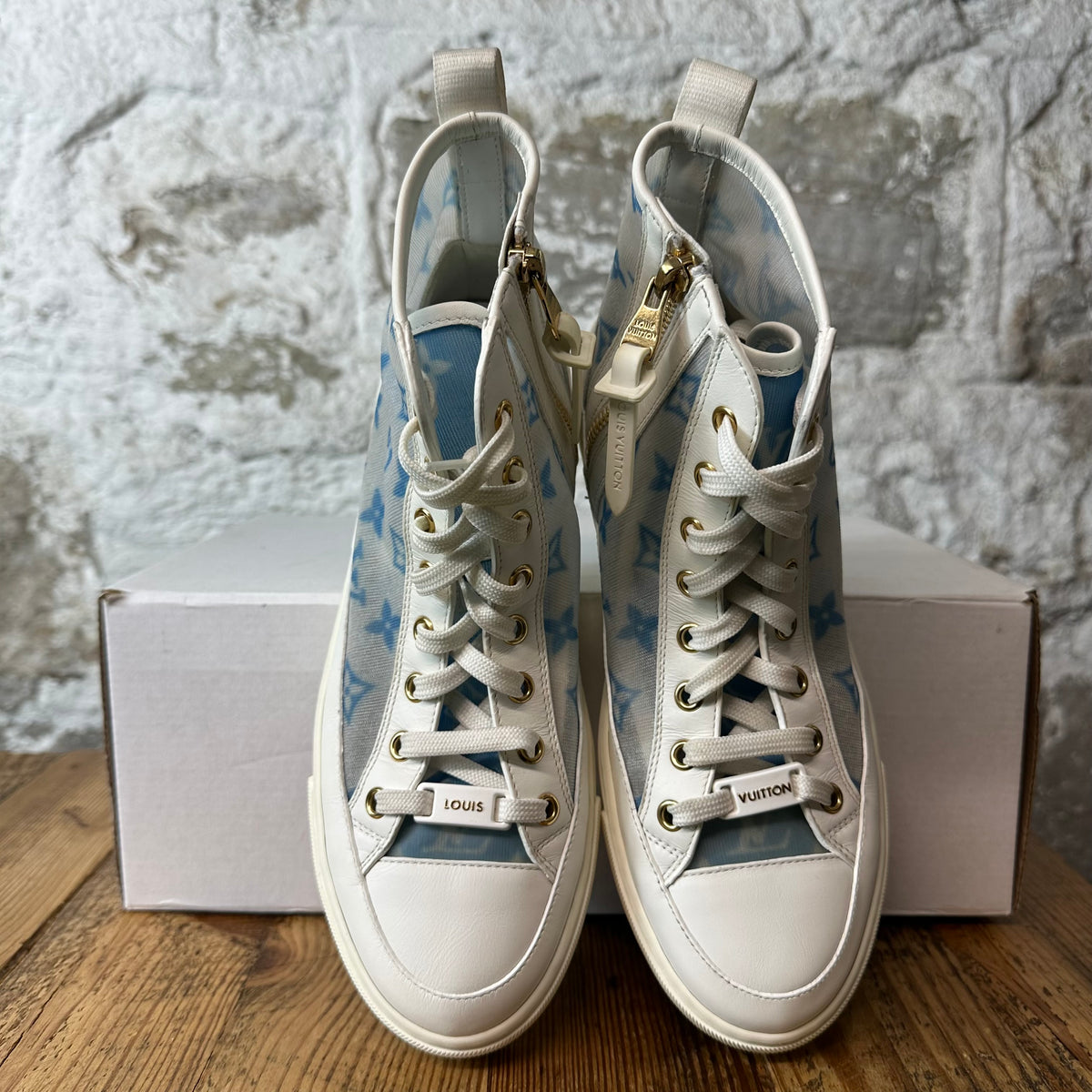 Louis Vuitton High Stellar Blue Monogram White Sneaker Sz 5 (37)