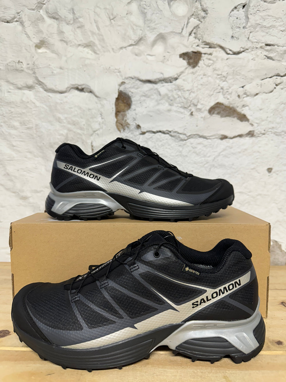 Salomon XT Pathway Gore Tex Black Silver Sz 9 DS