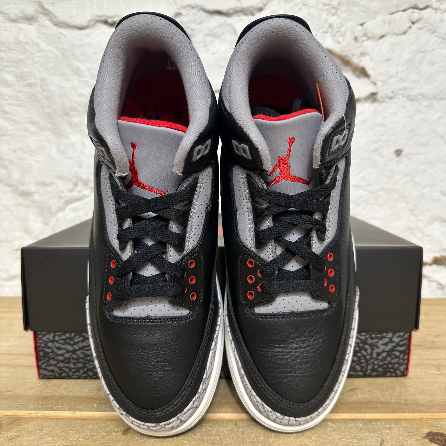 Air Jordan 3 Black Cement Sz 9.5 DS