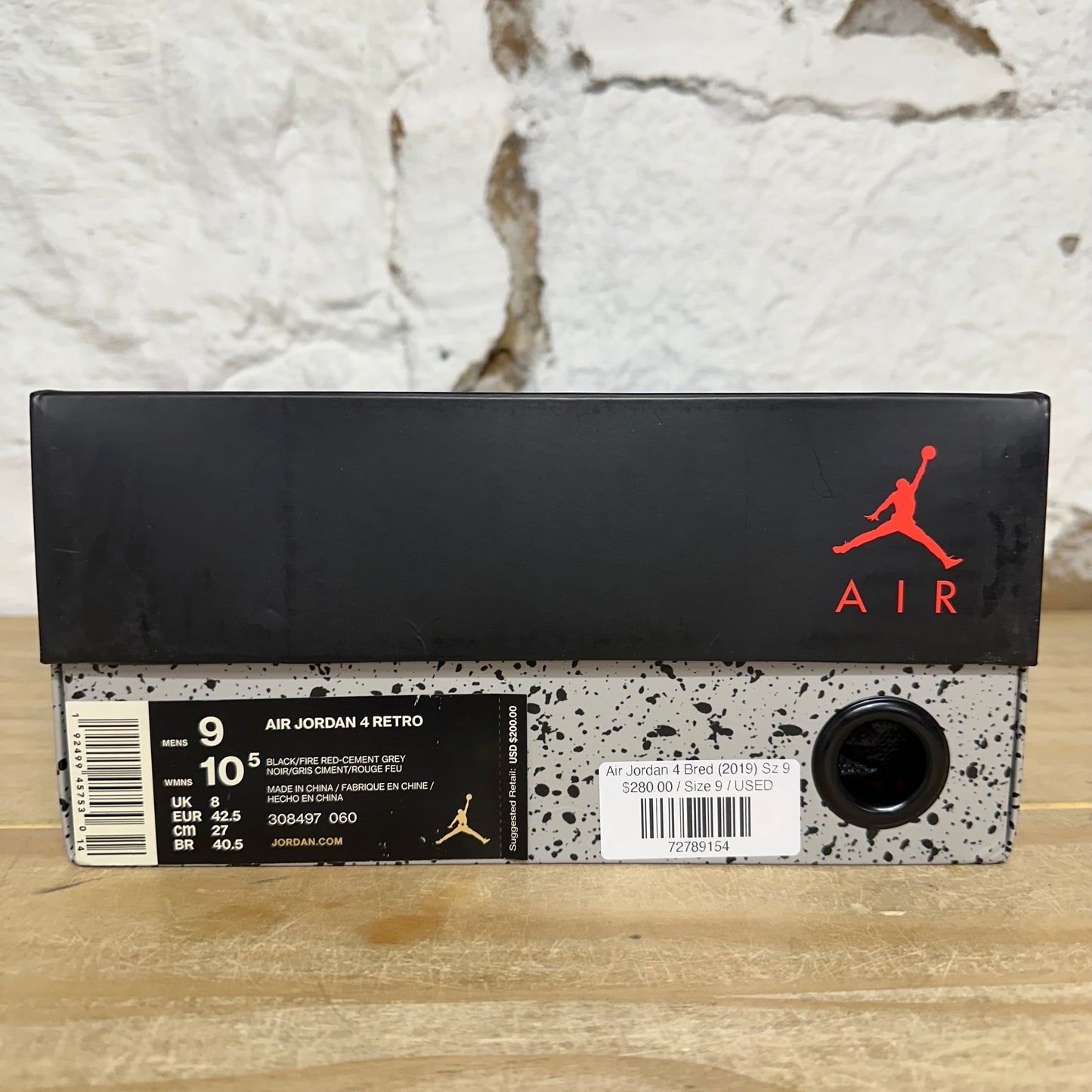 Air Jordan 4 Bred (2019) Sz 9