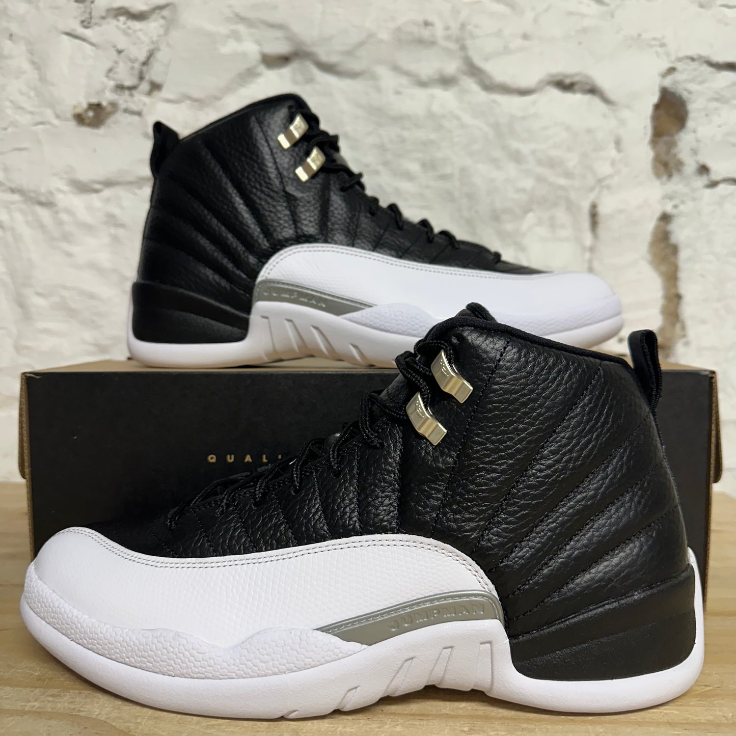 Air Jordan 12 Playoffs Sz 11 DS