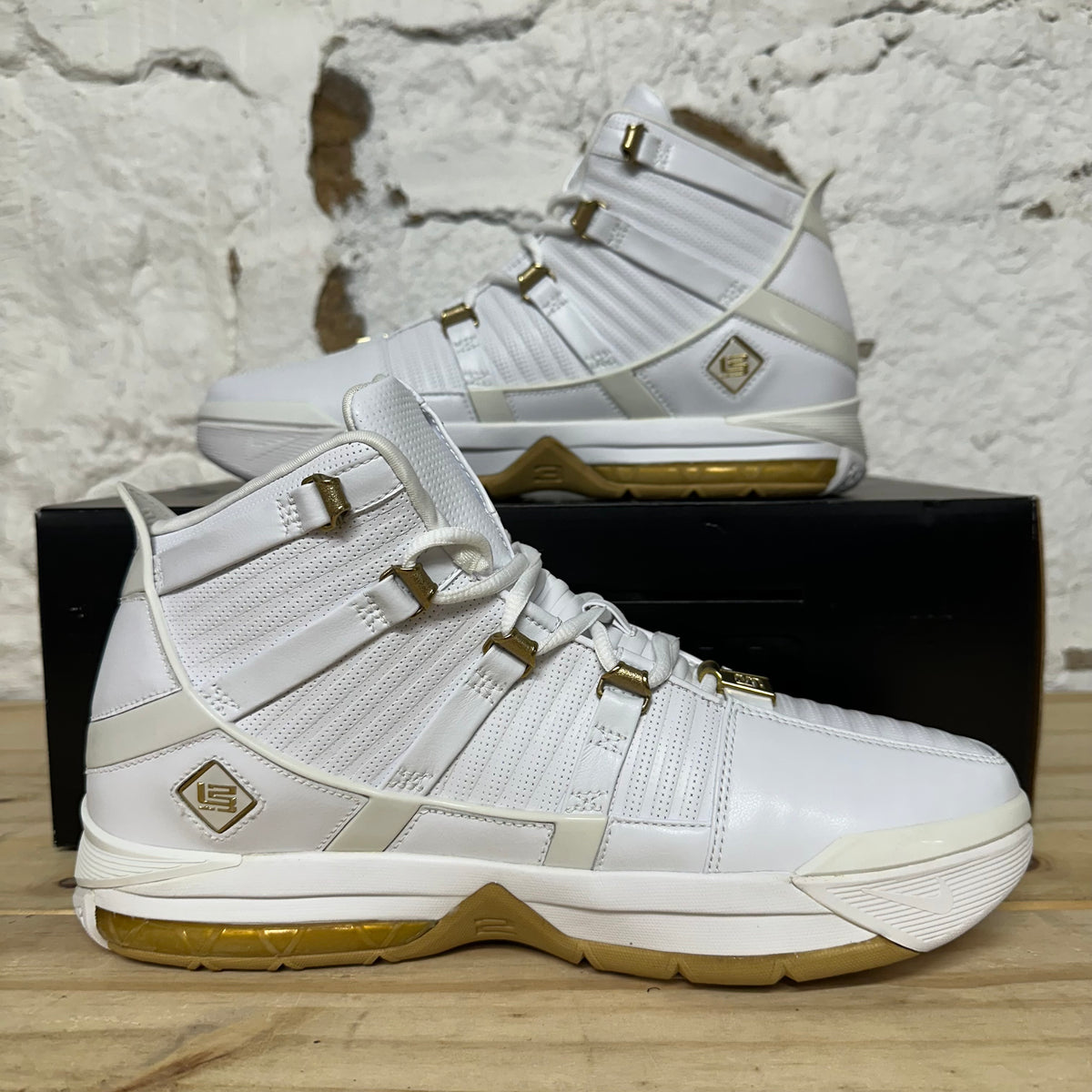 Nike LeBron 3 West Coast Sz 10 DS