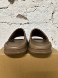 Yeezy Slide Earth Sz 8 DS