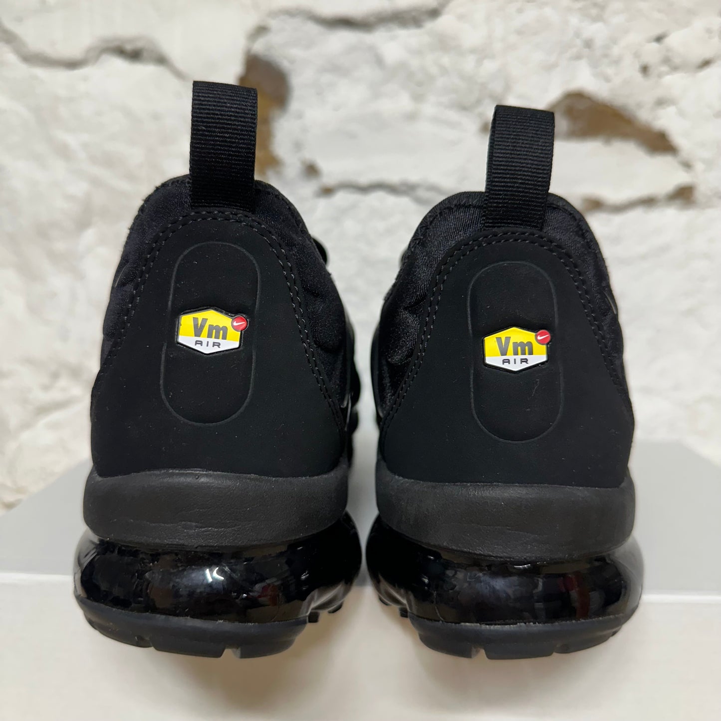 Nike Air VaporMax Plus Triple Black Sz 9