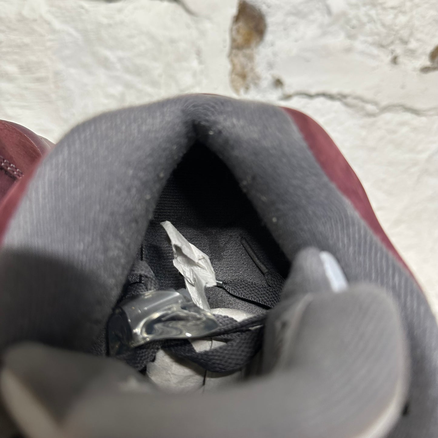 Air Jordan 5 Burgundy Sz 9.5