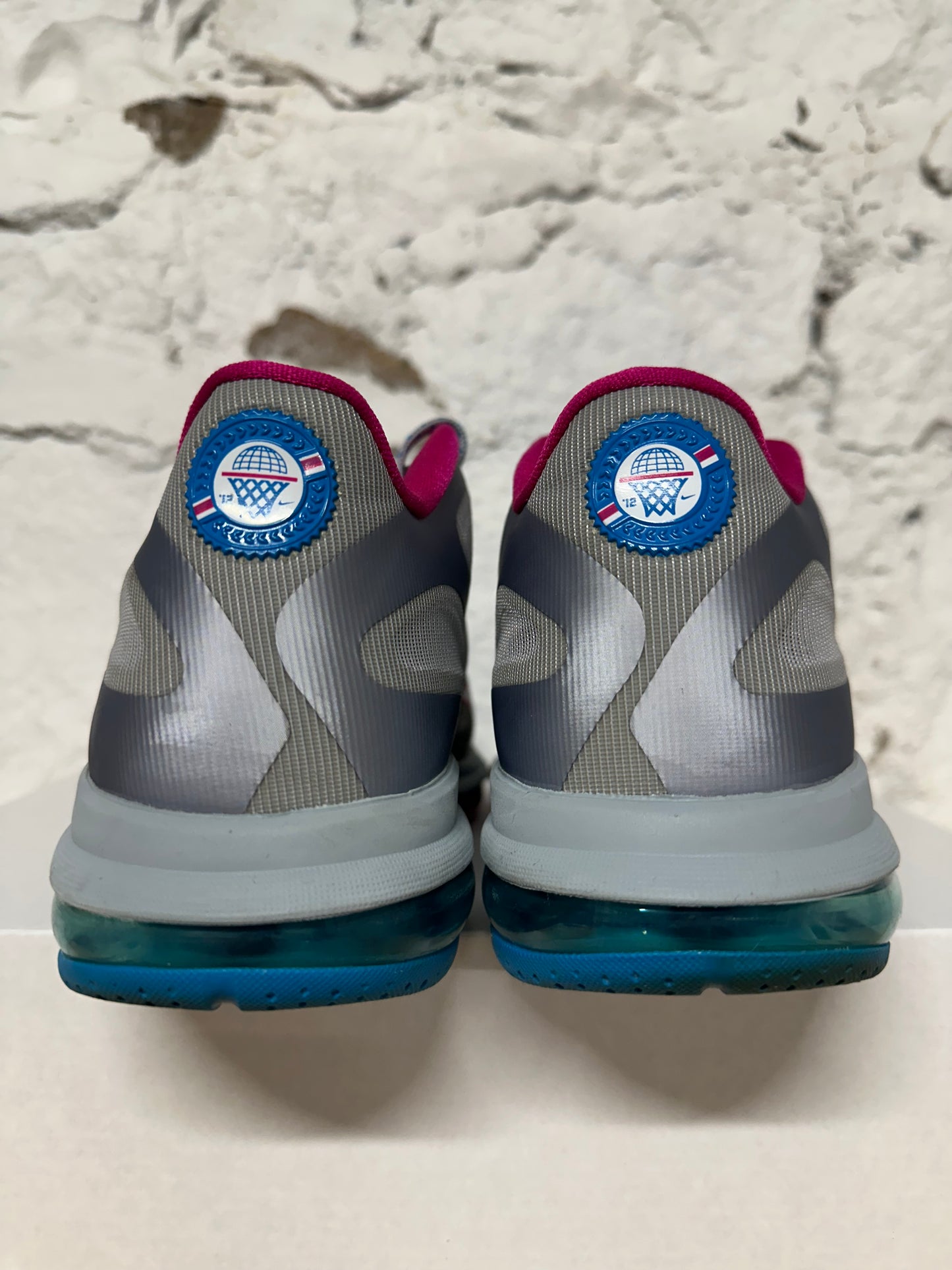 Nike Lebron 9 Low Fireberry Sz 8