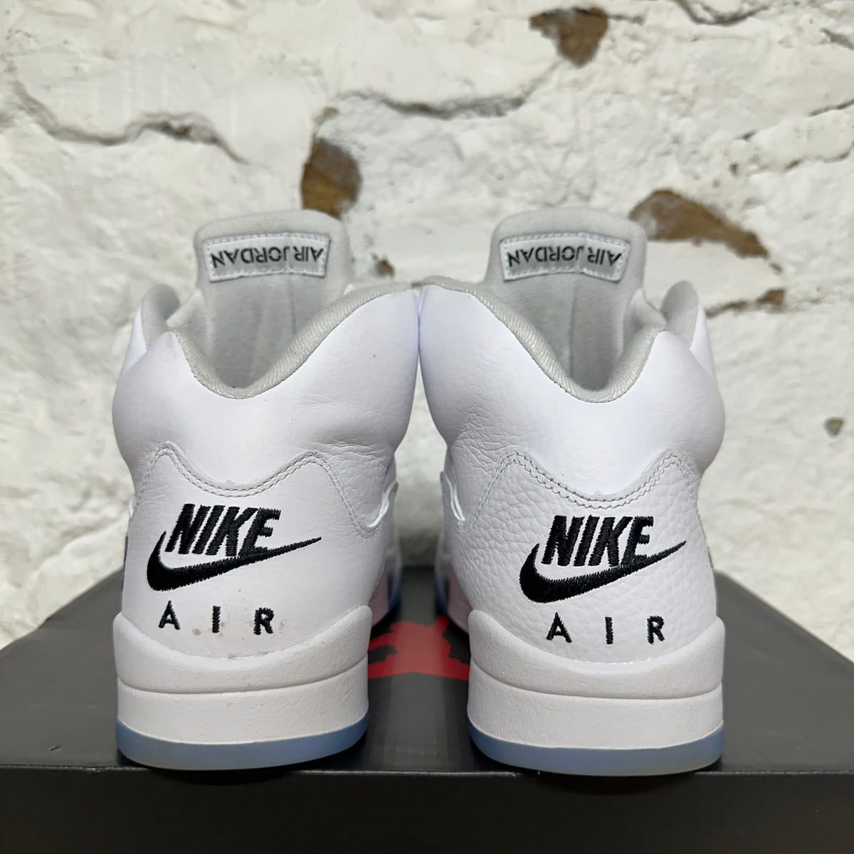 Air Jordan 5 White Metallic (2026) Sz 8.5