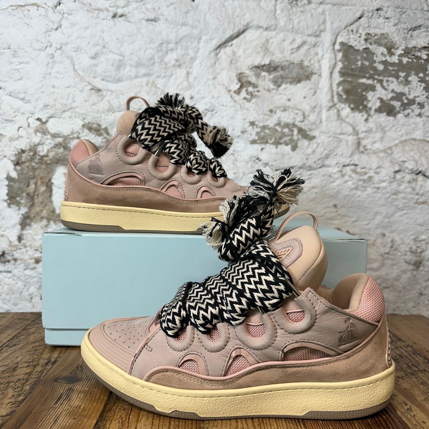 Lanvin Curb Black White Lace Pink Sneaker Sz 9 (42)