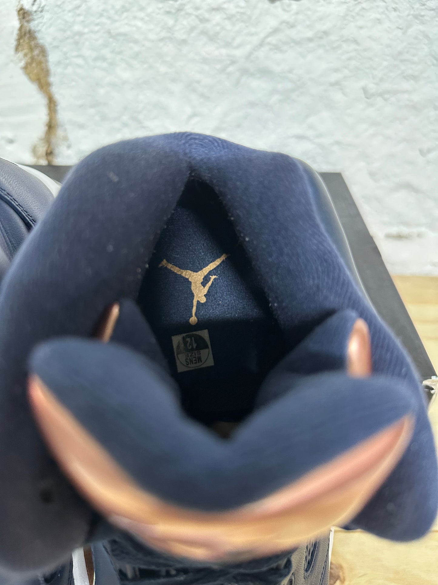 Air Jordan 5 Bronze Medal Sz 12