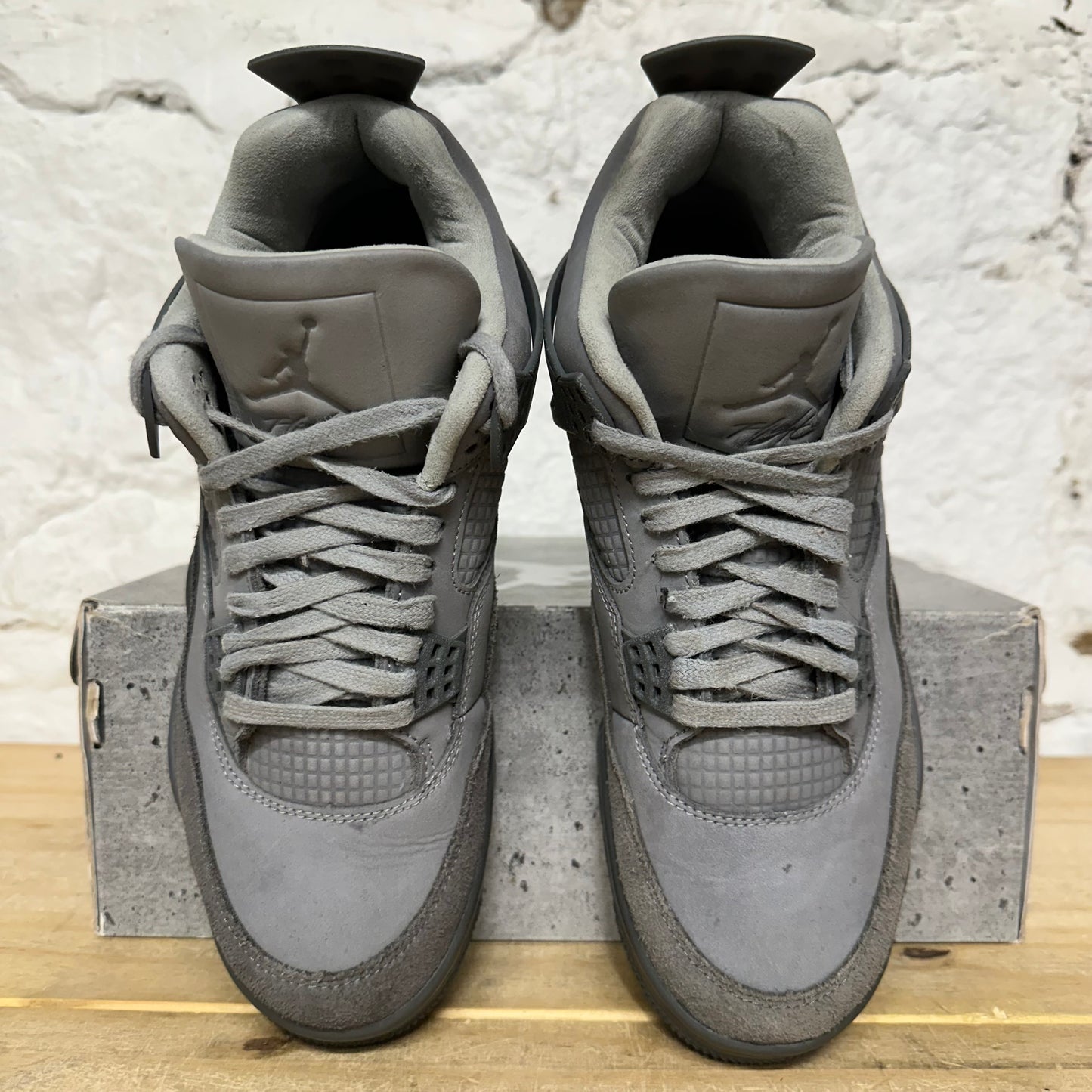 Air Jordan 4 Wet Cement Sz 9.5