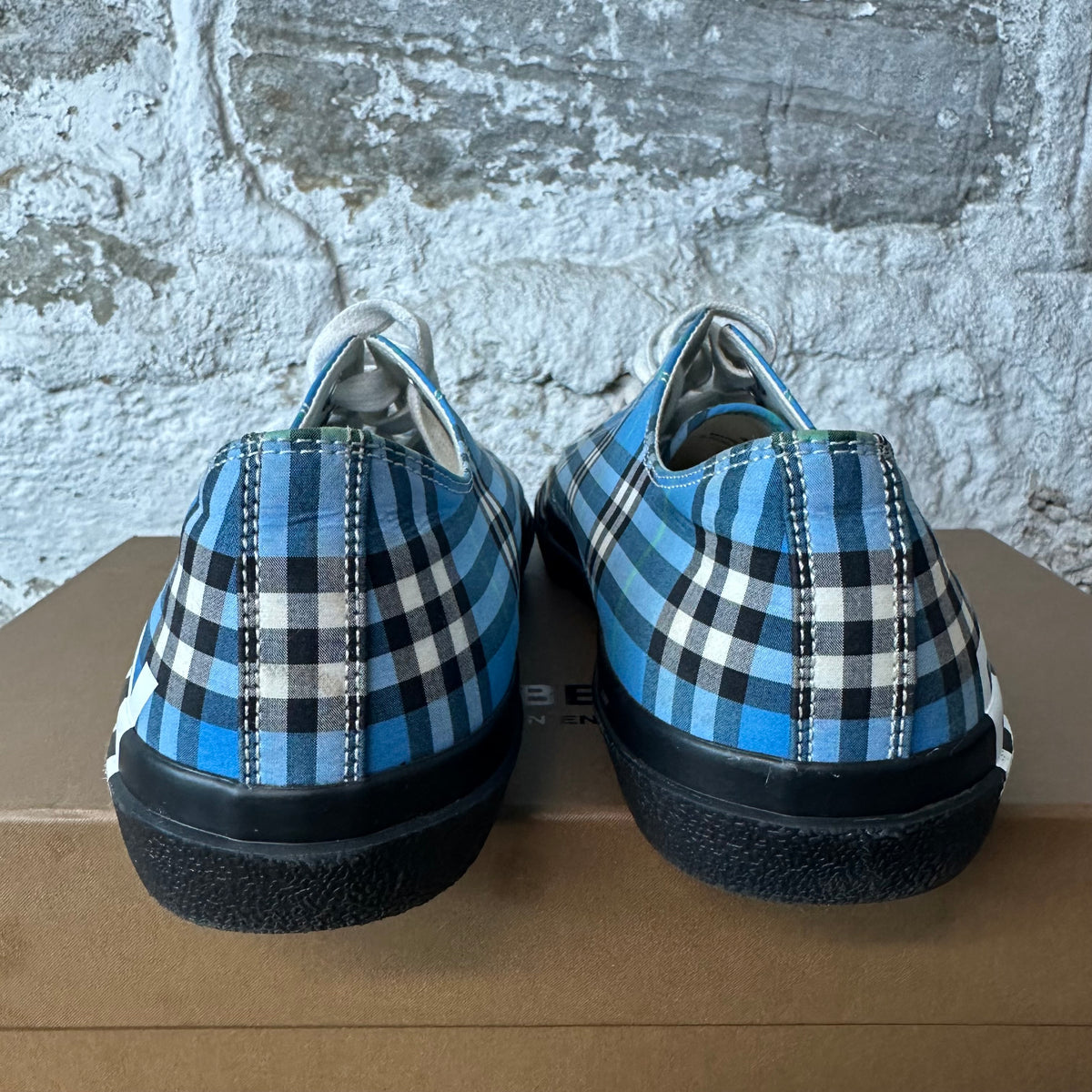 Burberry Larkhall Spellout Blue Plaid Sneaker Sz 9.5 (42.5)